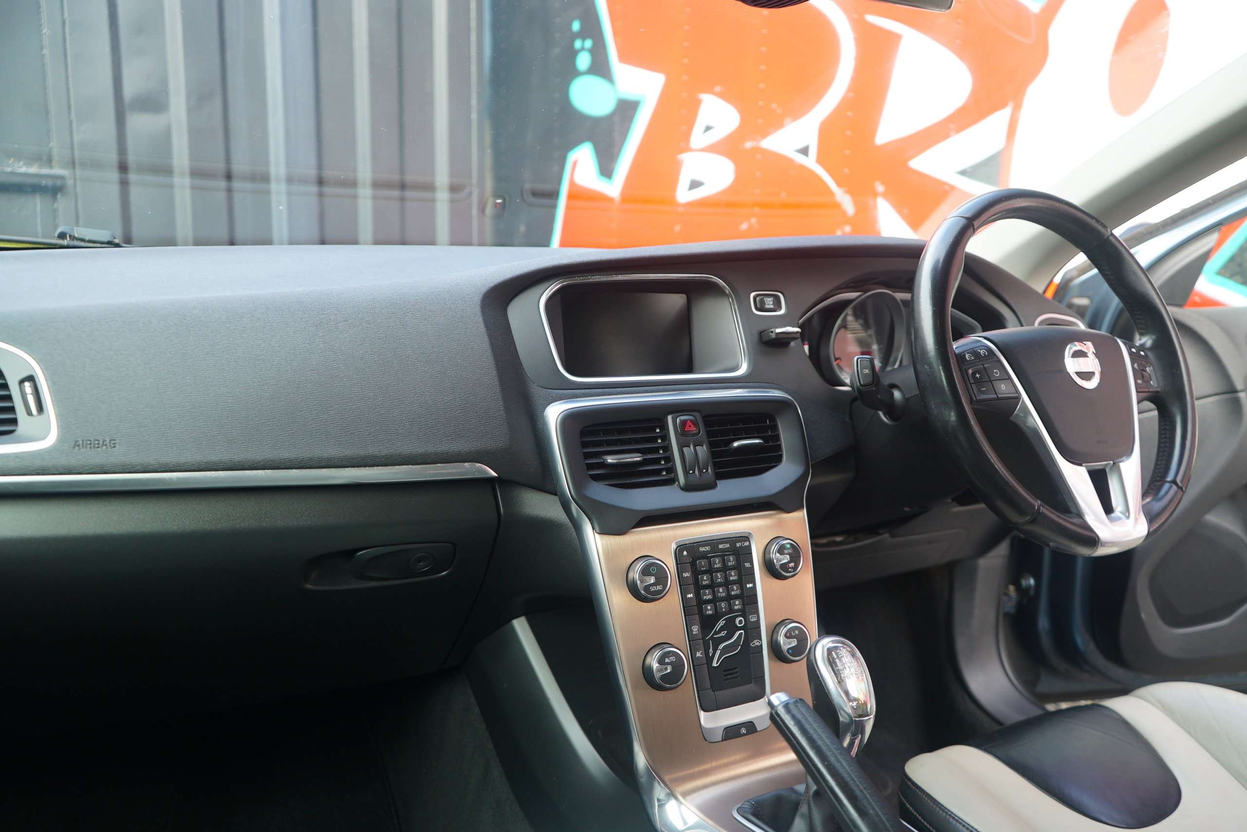 2013 VOLVO V40 CROSS COUNTRY 2013 VOLVO V40 CROSS COUNTRY