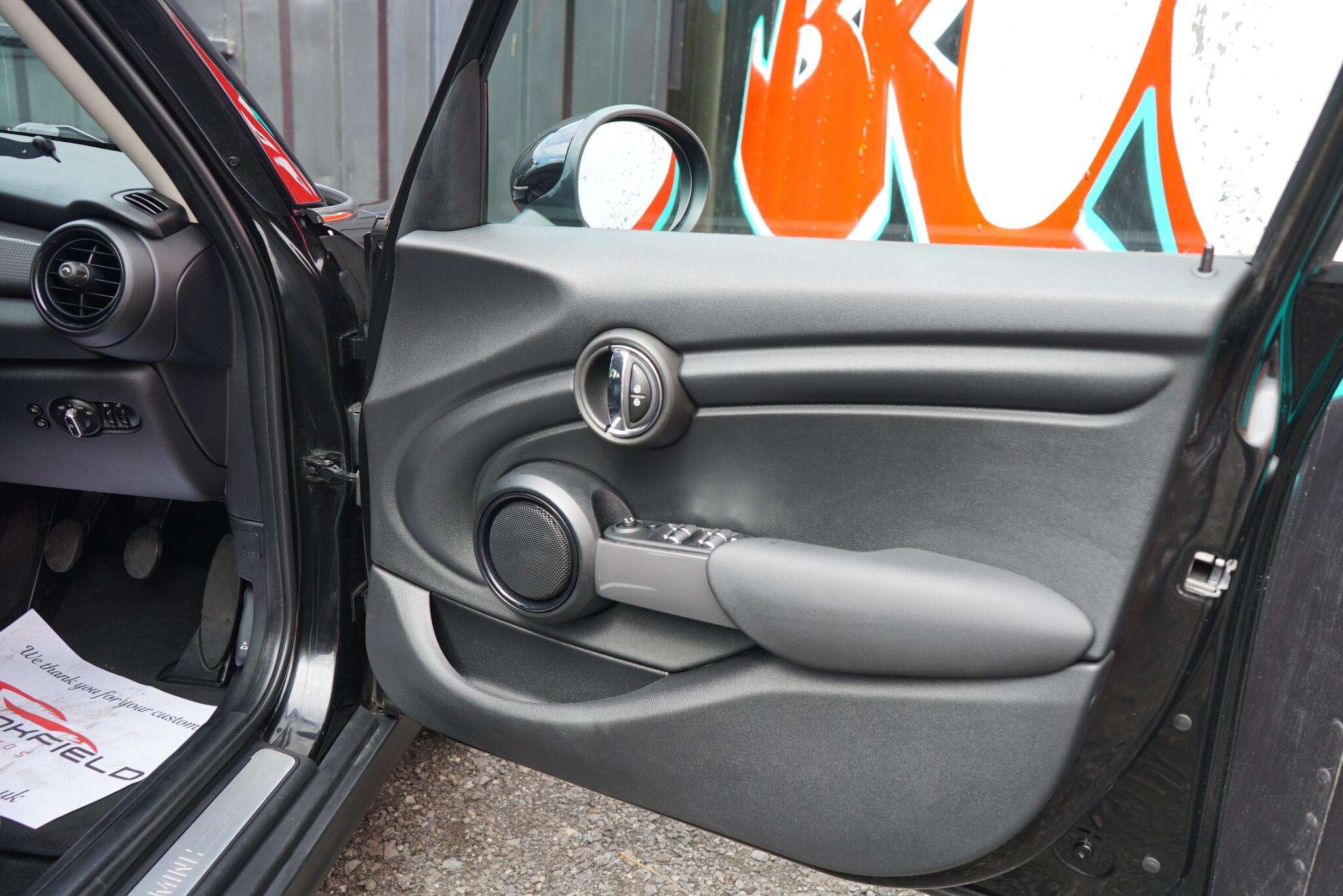 2015 MINI HATCH 2015 MINI HATCH