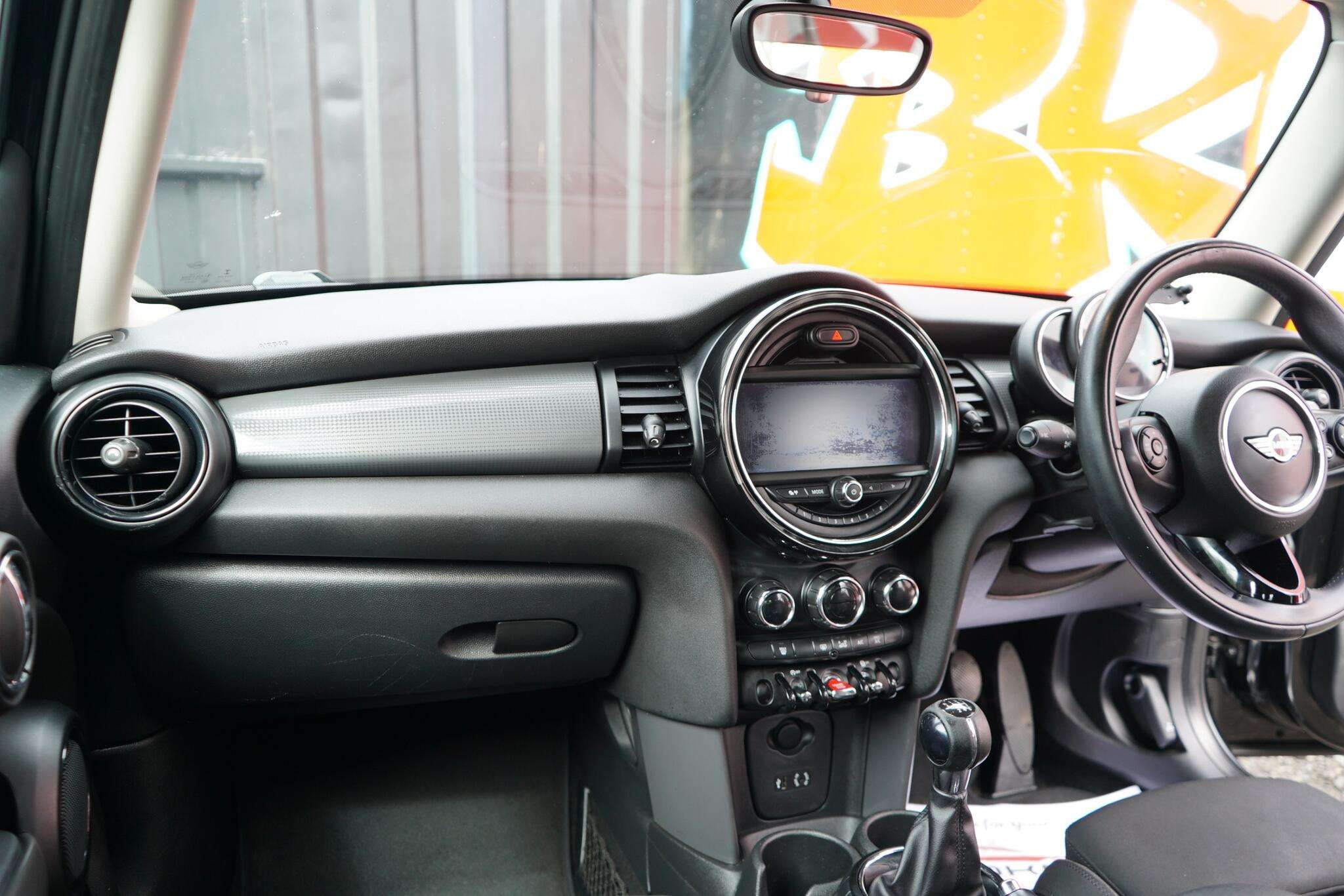 2015 MINI HATCH 2015 MINI HATCH