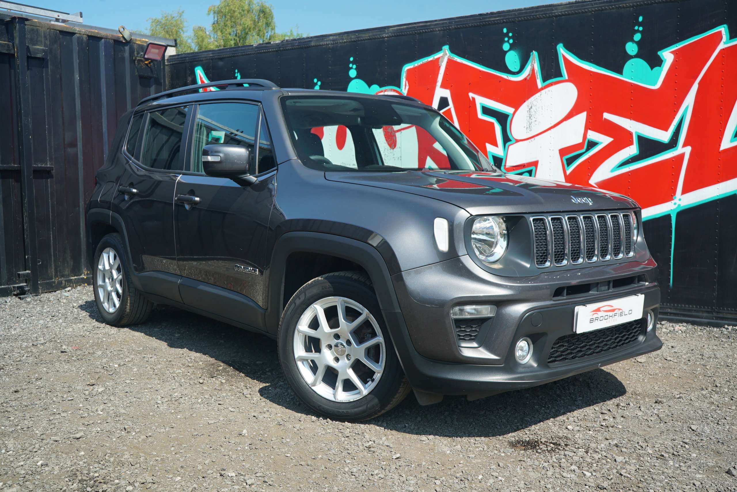 A 2019 JEEP RENEGADE 1.6 MultiJetII Longitude SUV 5dr Diesel Manual Euro 6 (s/s) (120 ps) A 2019 JEEP RENEGADE 1.6 MultiJetII Longitude SUV 5dr Diesel Manual Euro 6 (s/s) (120 ps)