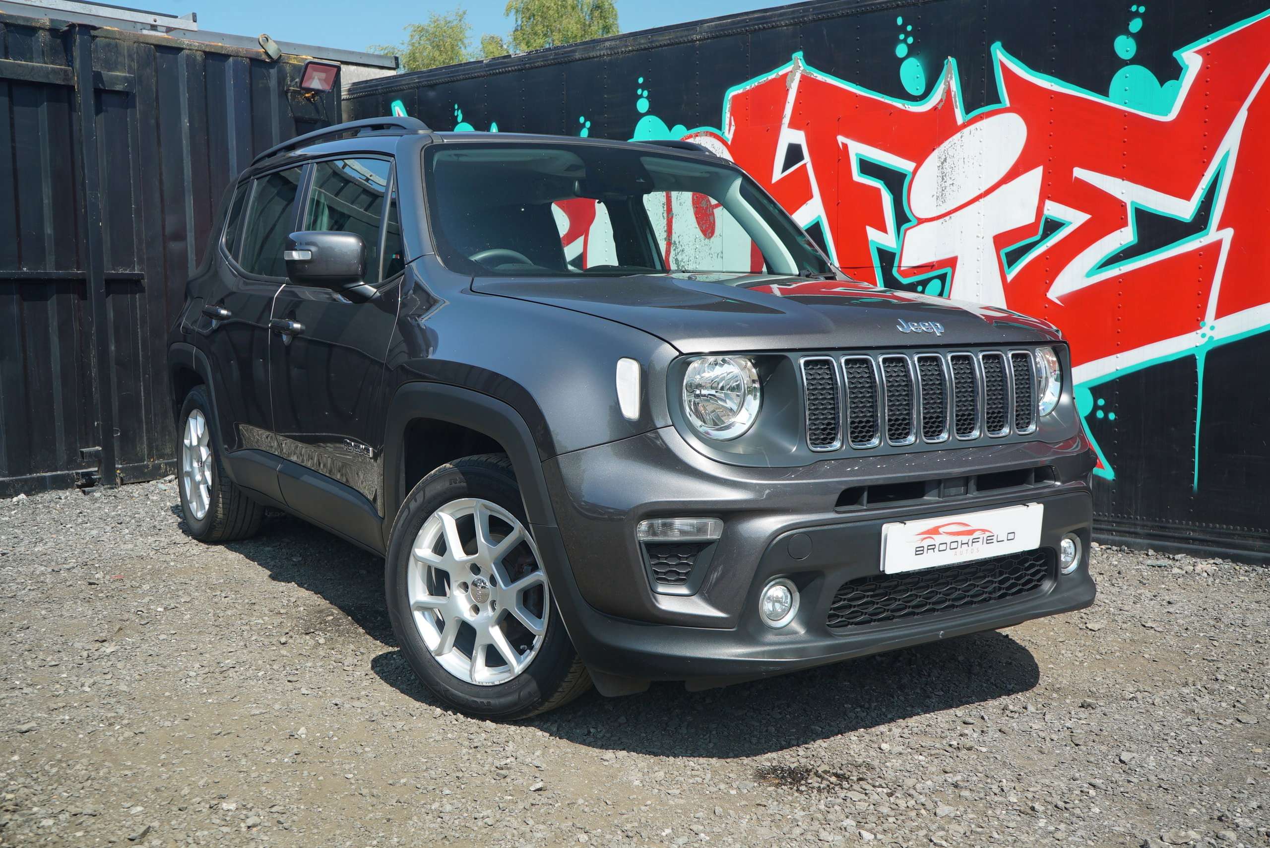 A 2019 JEEP RENEGADE 1.6 MultiJetII Longitude SUV 5dr Diesel Manual Euro 6 (s/s) (120 ps) A 2019 JEEP RENEGADE 1.6 MultiJetII Longitude SUV 5dr Diesel Manual Euro 6 (s/s) (120 ps)
