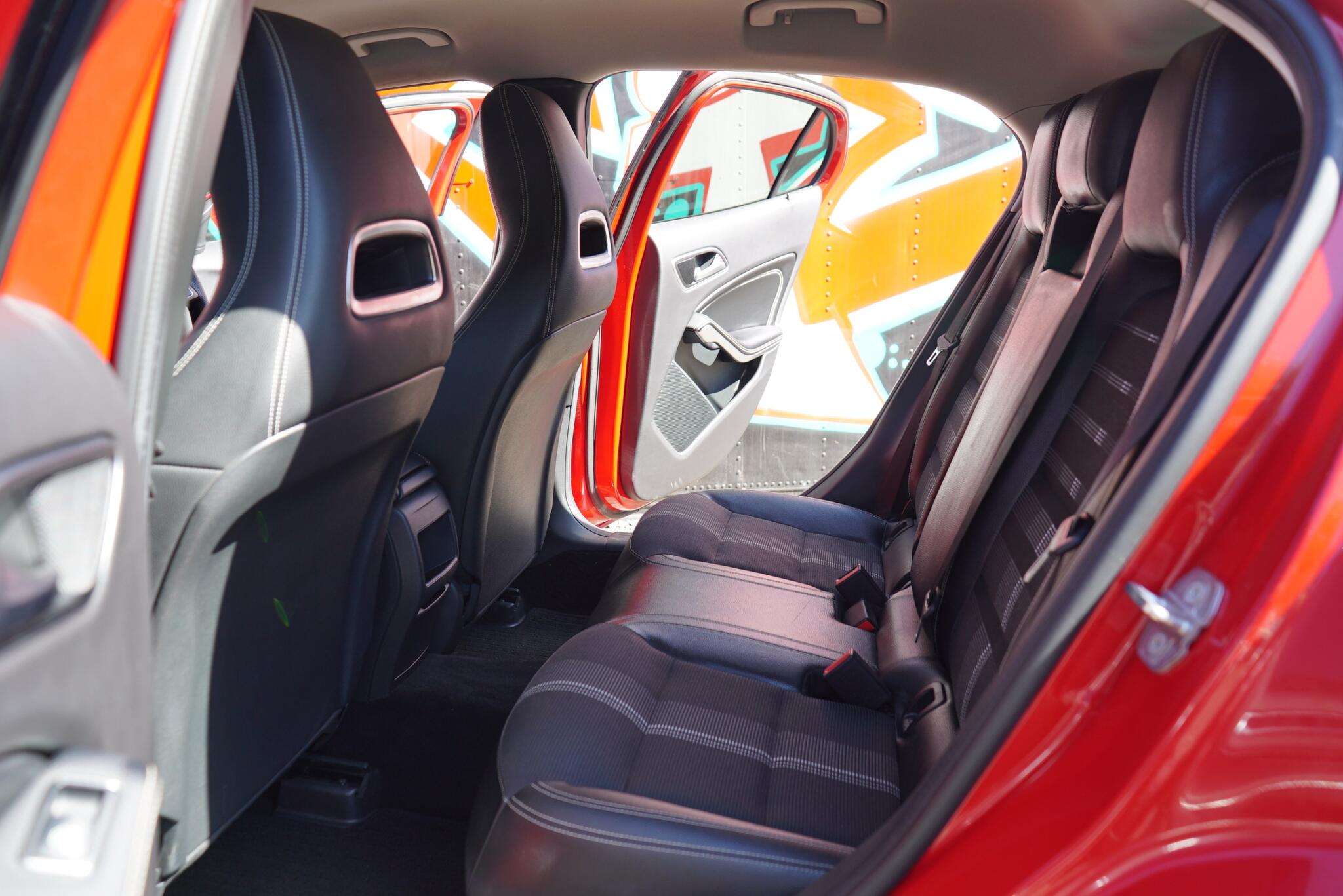2019 MERCEDES-BENZ GLA 2019 MERCEDES-BENZ GLA