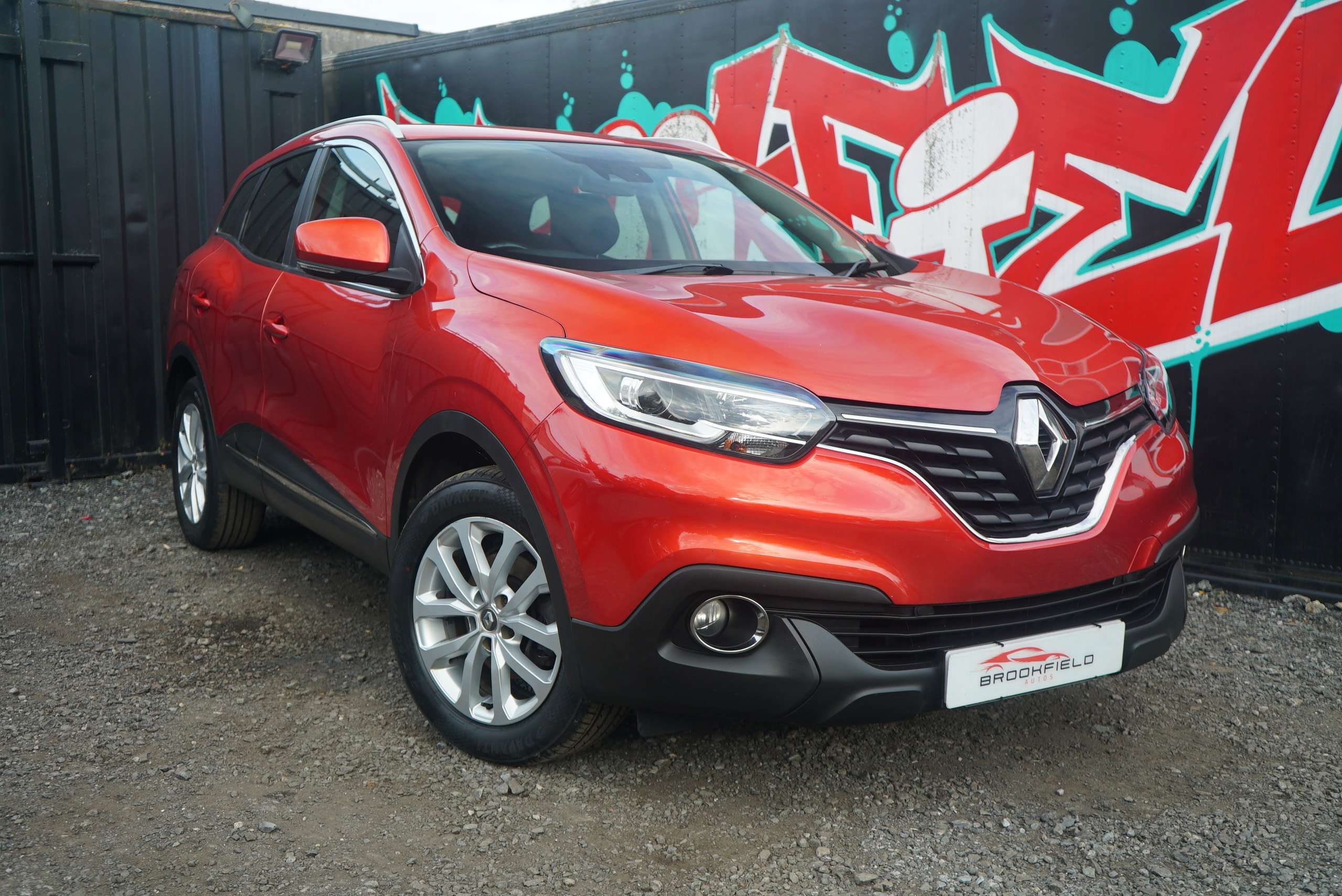 A 2017 RENAULT KADJAR 1.2 TCe Dynamique Nav SUV 5dr Petrol Manual Euro 6 (s/s) (130 ps) A 2017 RENAULT KADJAR 1.2 TCe Dynamique Nav SUV 5dr Petrol Manual Euro 6 (s/s) (130 ps)
