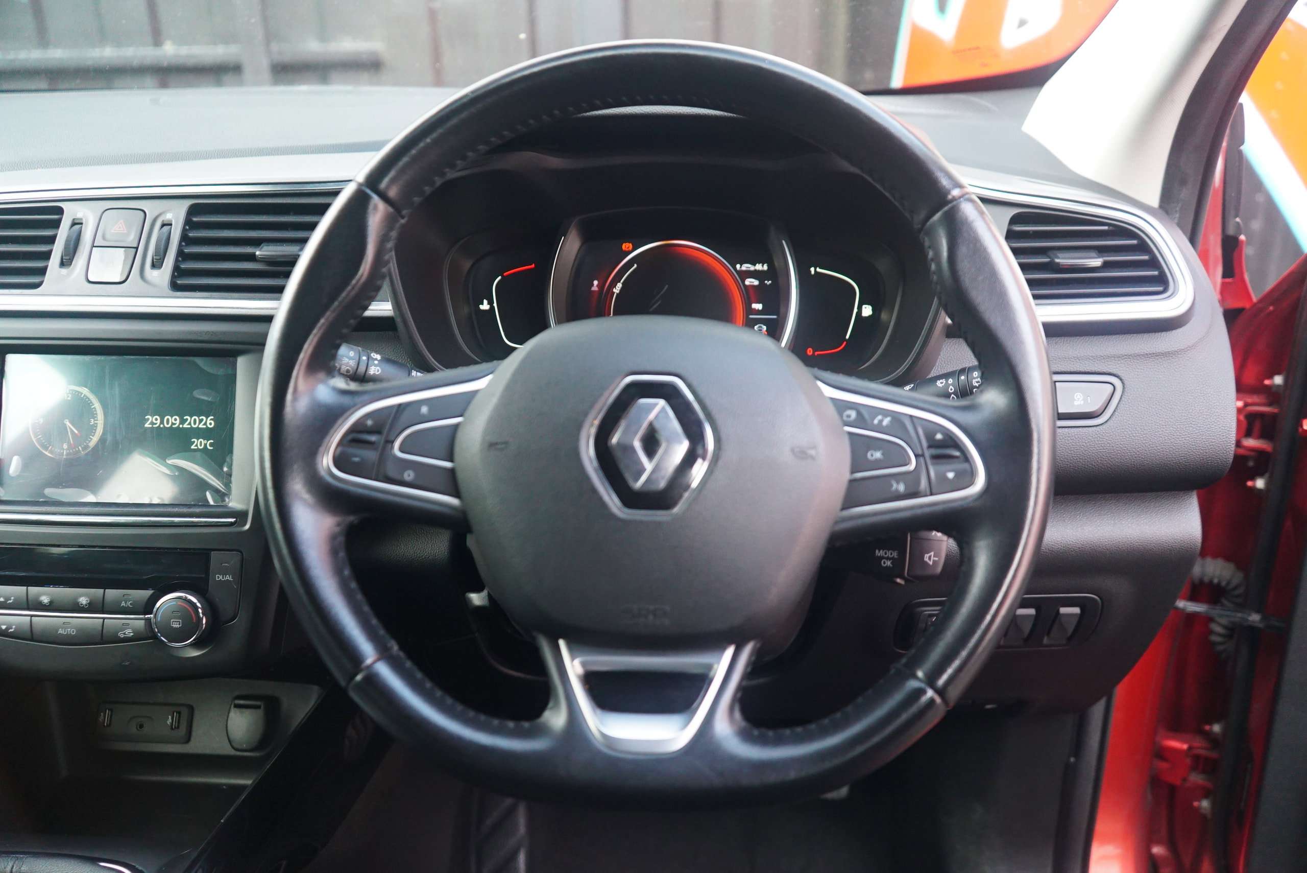 2017 RENAULT KADJAR 2017 RENAULT KADJAR