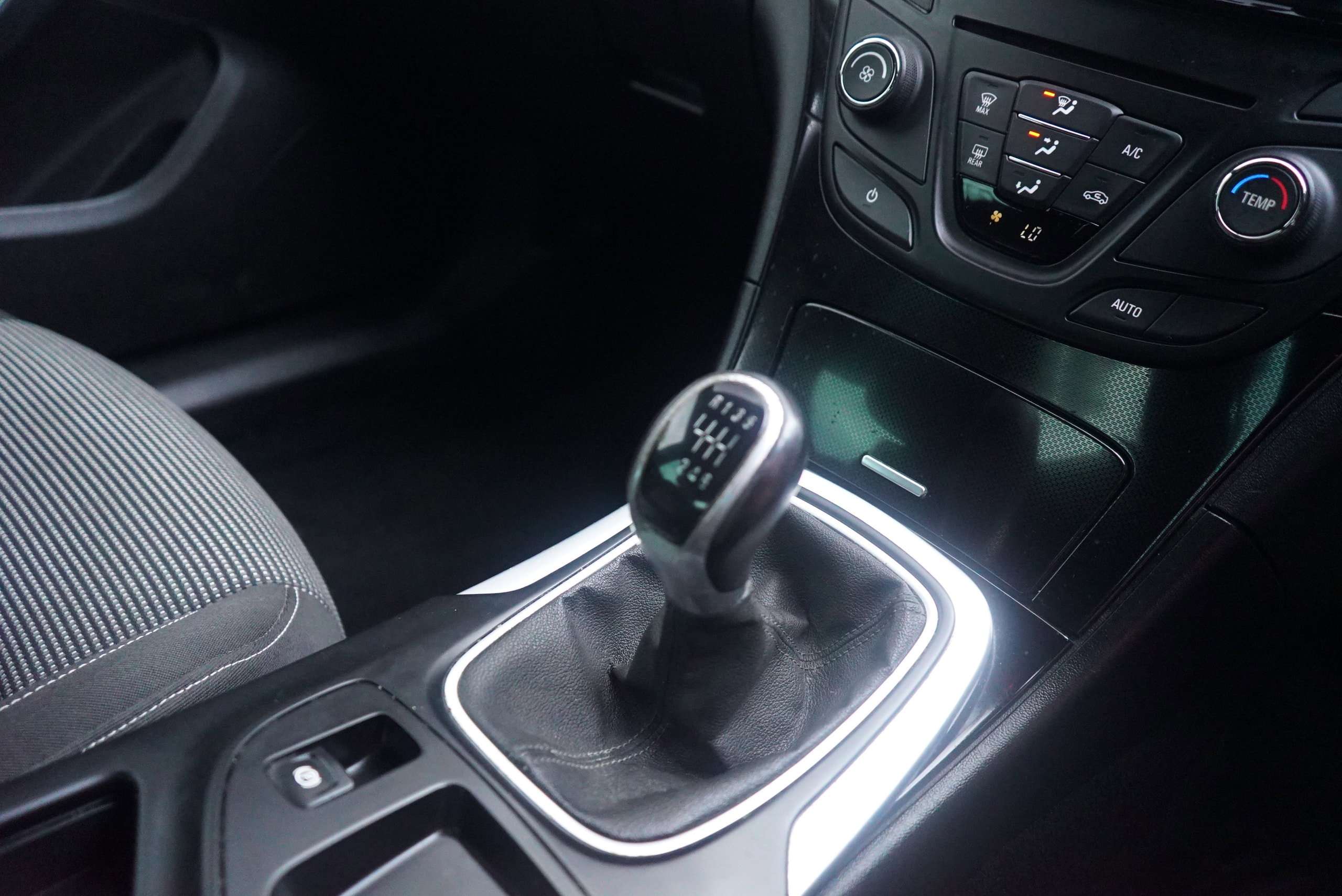 2016 VAUXHALL INSIGNIA 2016 VAUXHALL INSIGNIA