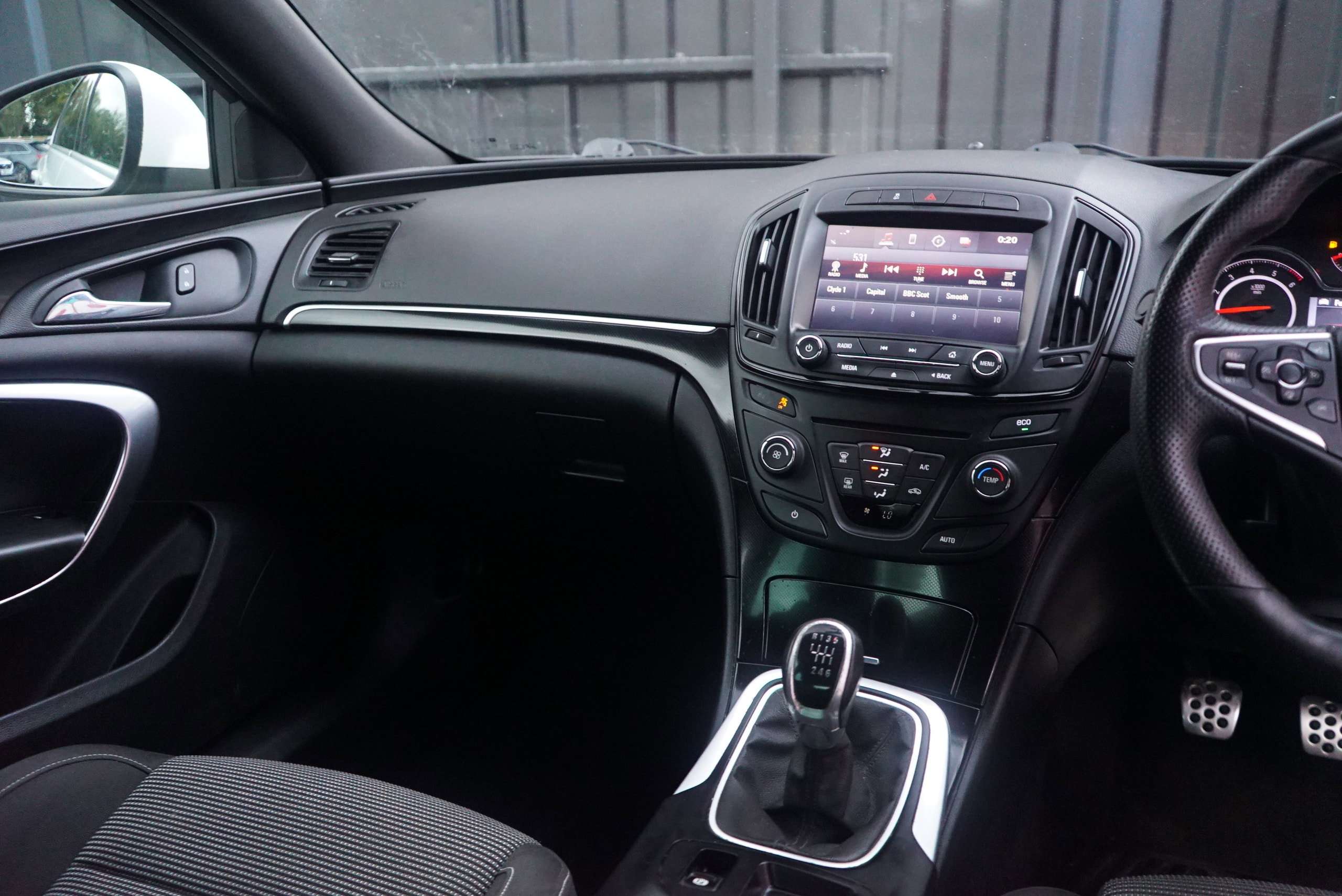 2016 VAUXHALL INSIGNIA 2016 VAUXHALL INSIGNIA