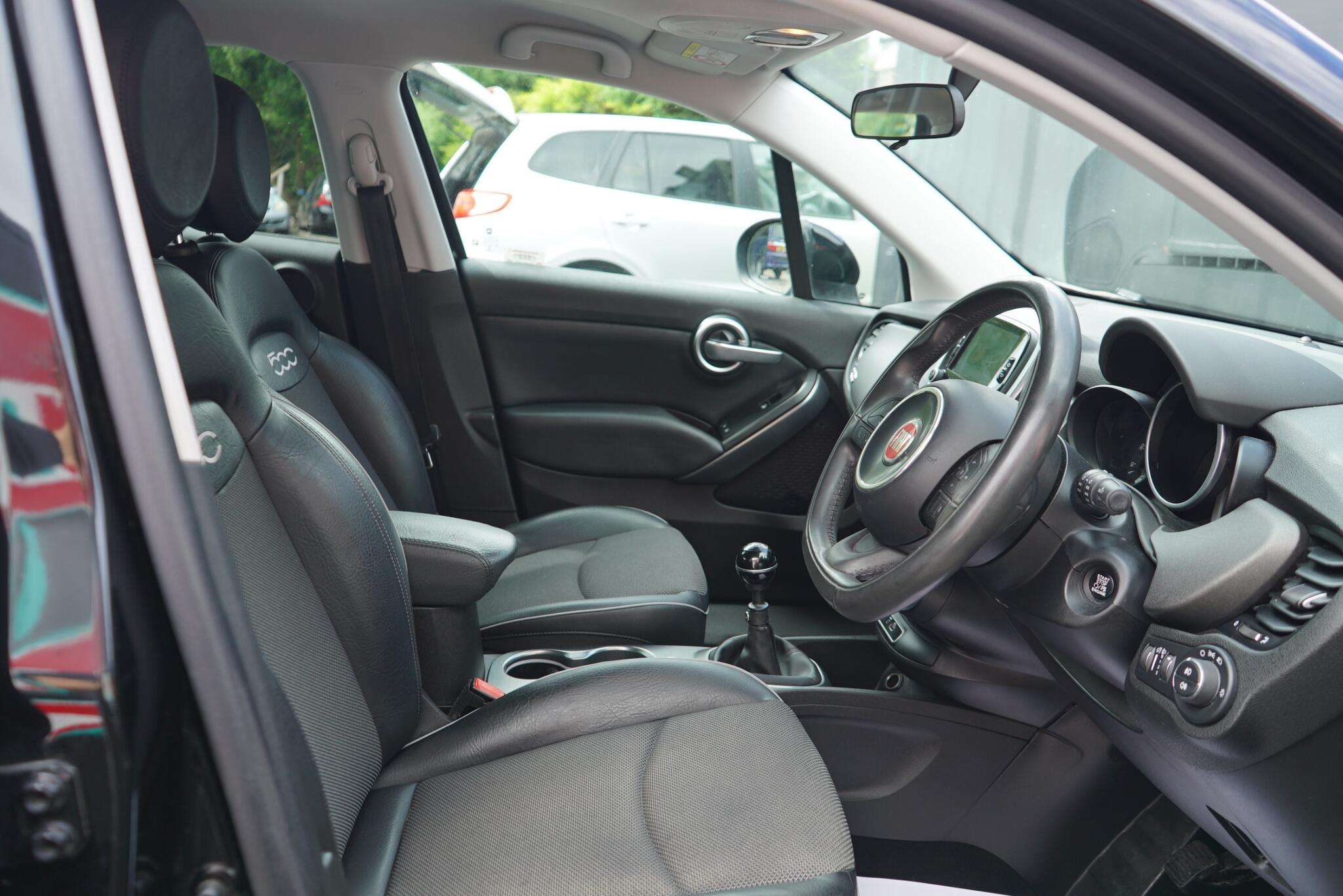 2017 FIAT 500X 2017 FIAT 500X