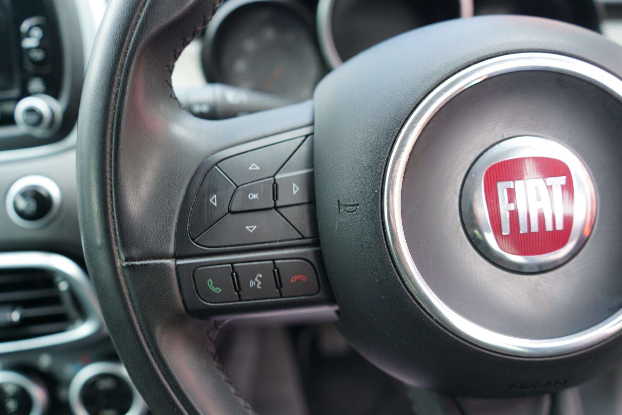 2017 FIAT 500X 2017 FIAT 500X