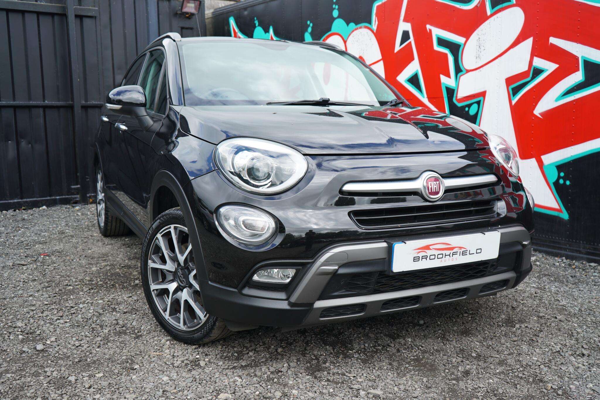 A 2017 FIAT 500X 1.4 MultiAir Cross Plus SUV 5dr Petrol Manual Euro 6 (s/s) (140 ps) A 2017 FIAT 500X 1.4 MultiAir Cross Plus SUV 5dr Petrol Manual Euro 6 (s/s) (140 ps)