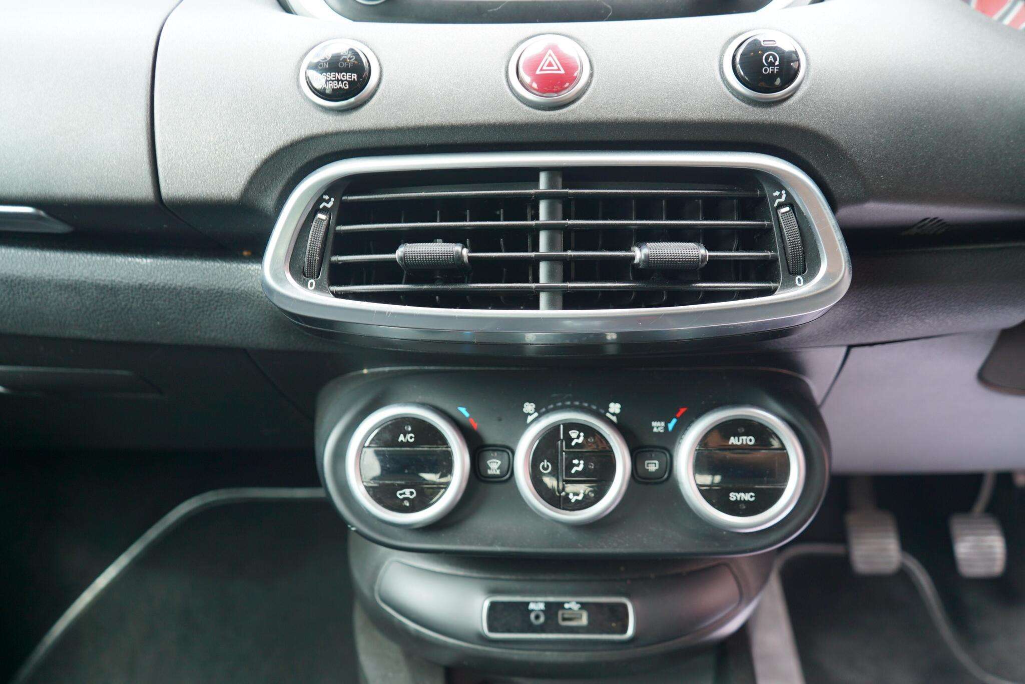2017 FIAT 500X 2017 FIAT 500X
