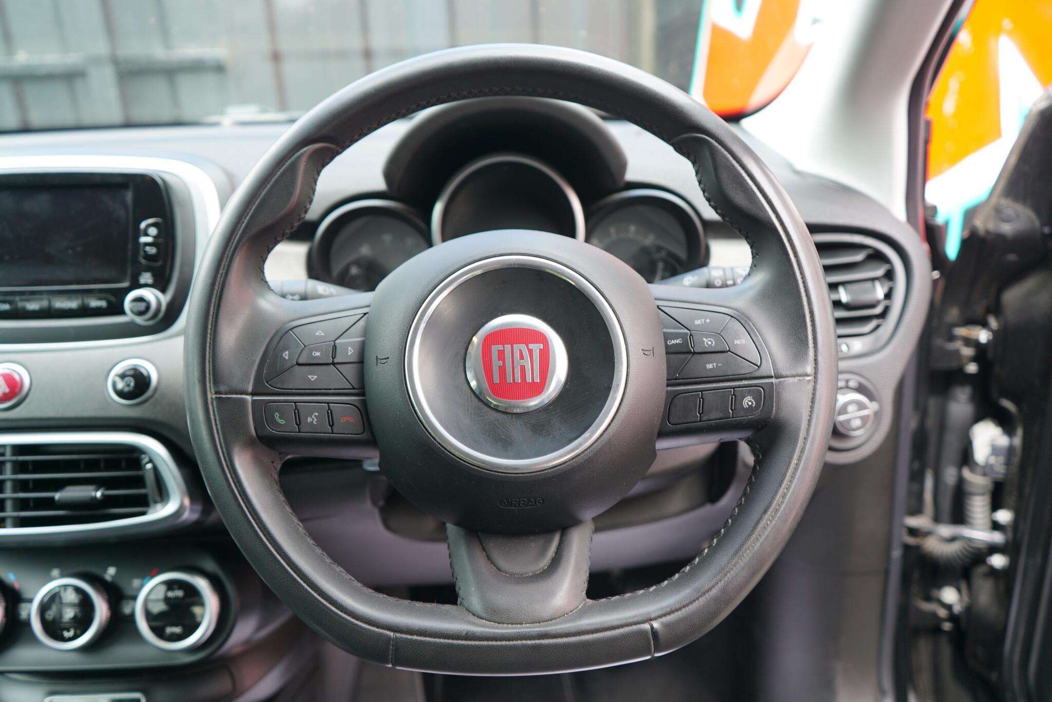 2017 FIAT 500X 2017 FIAT 500X