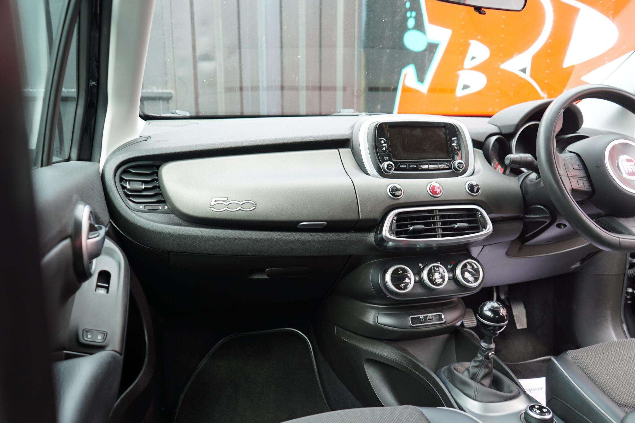 2017 FIAT 500X 2017 FIAT 500X