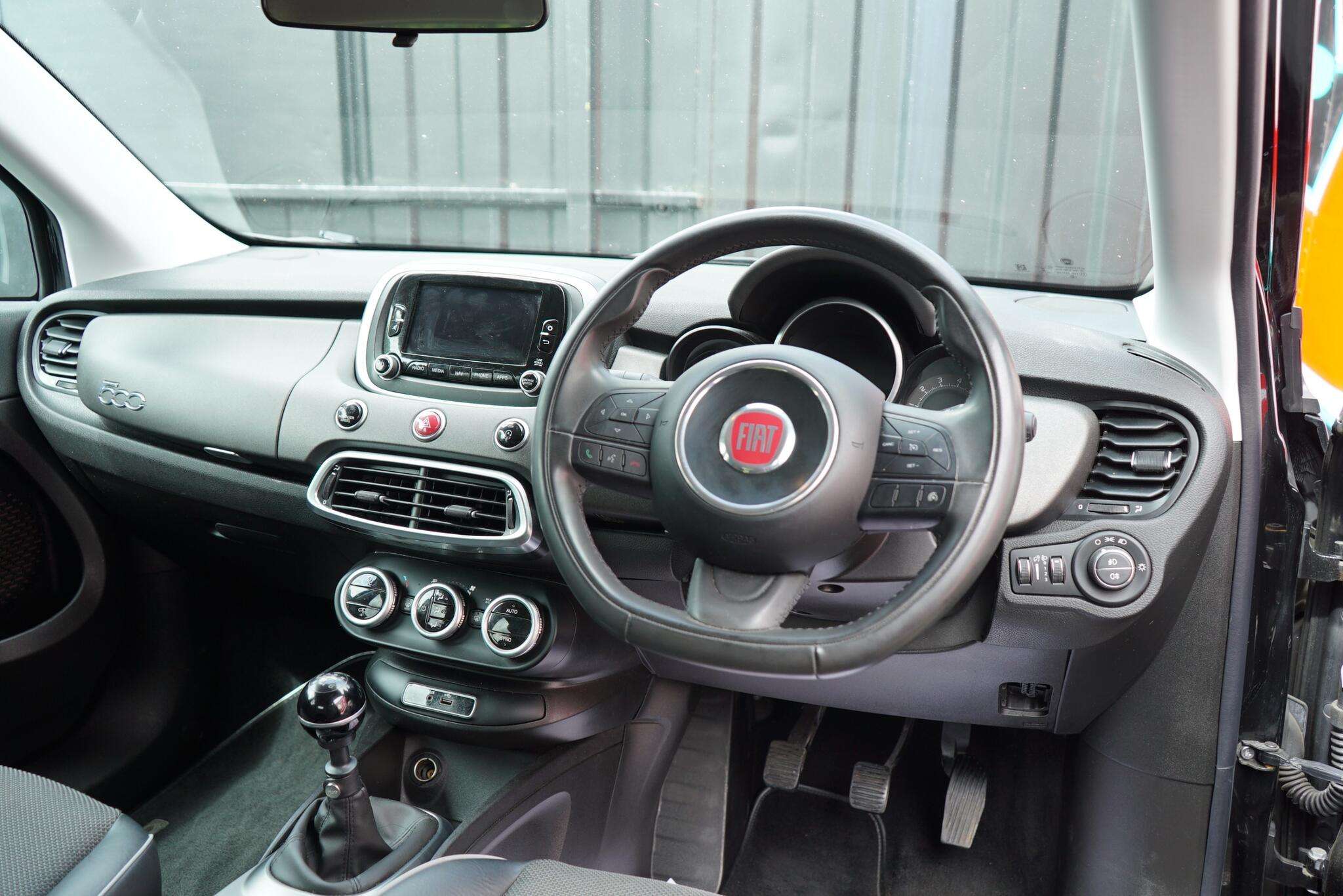 2017 FIAT 500X 2017 FIAT 500X
