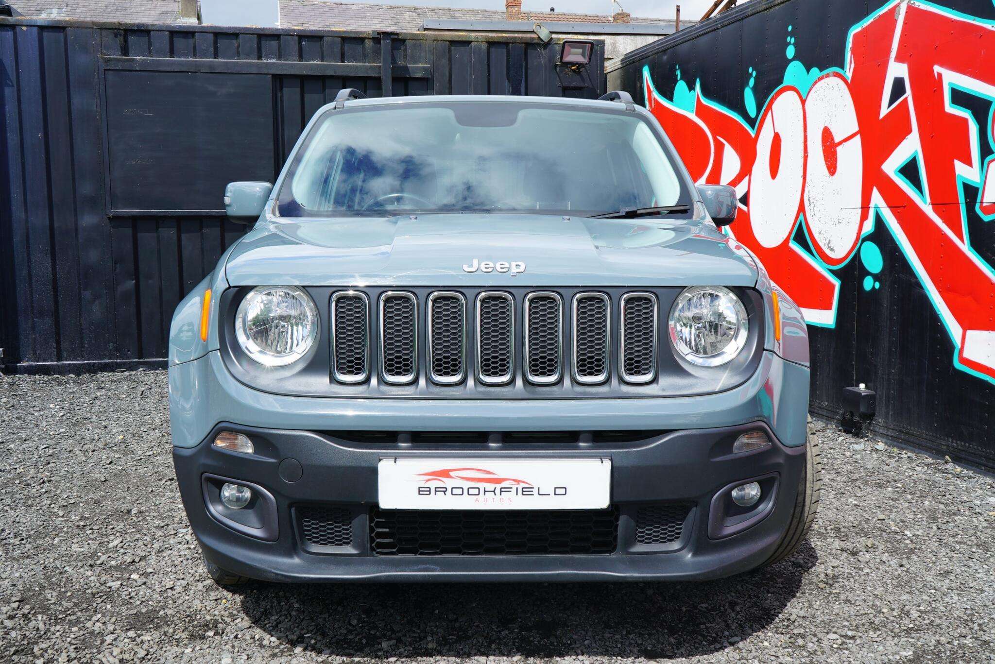 A 2016 JEEP RENEGADE 1.4T MultiAirII Longitude SUV 5dr Petrol Manual Euro 6 (s/s) (140 ps) A 2016 JEEP RENEGADE 1.4T MultiAirII Longitude SUV 5dr Petrol Manual Euro 6 (s/s) (140 ps)