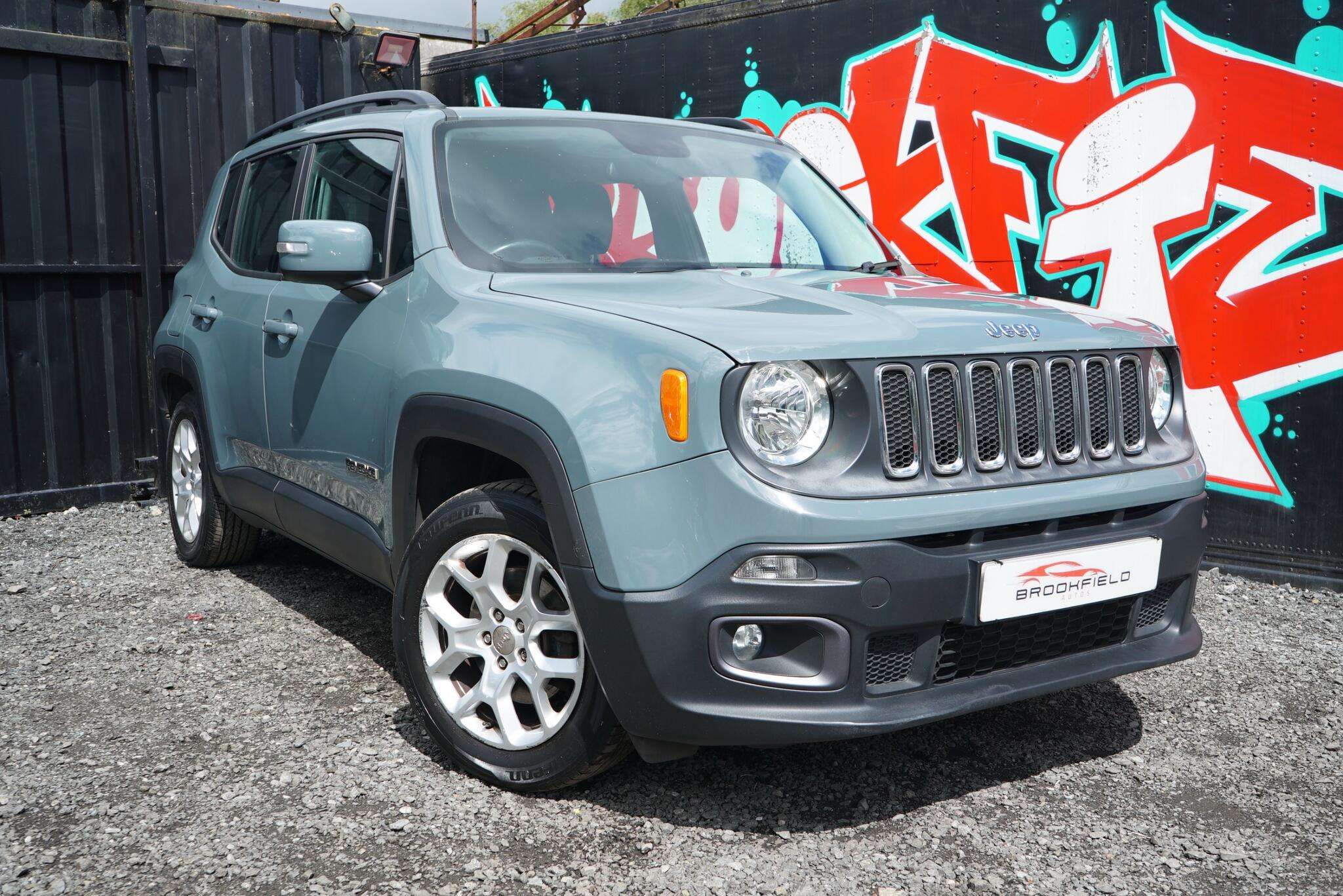 A 2016 JEEP RENEGADE 1.4T MultiAirII Longitude SUV 5dr Petrol Manual Euro 6 (s/s) (140 ps) A 2016 JEEP RENEGADE 1.4T MultiAirII Longitude SUV 5dr Petrol Manual Euro 6 (s/s) (140 ps)