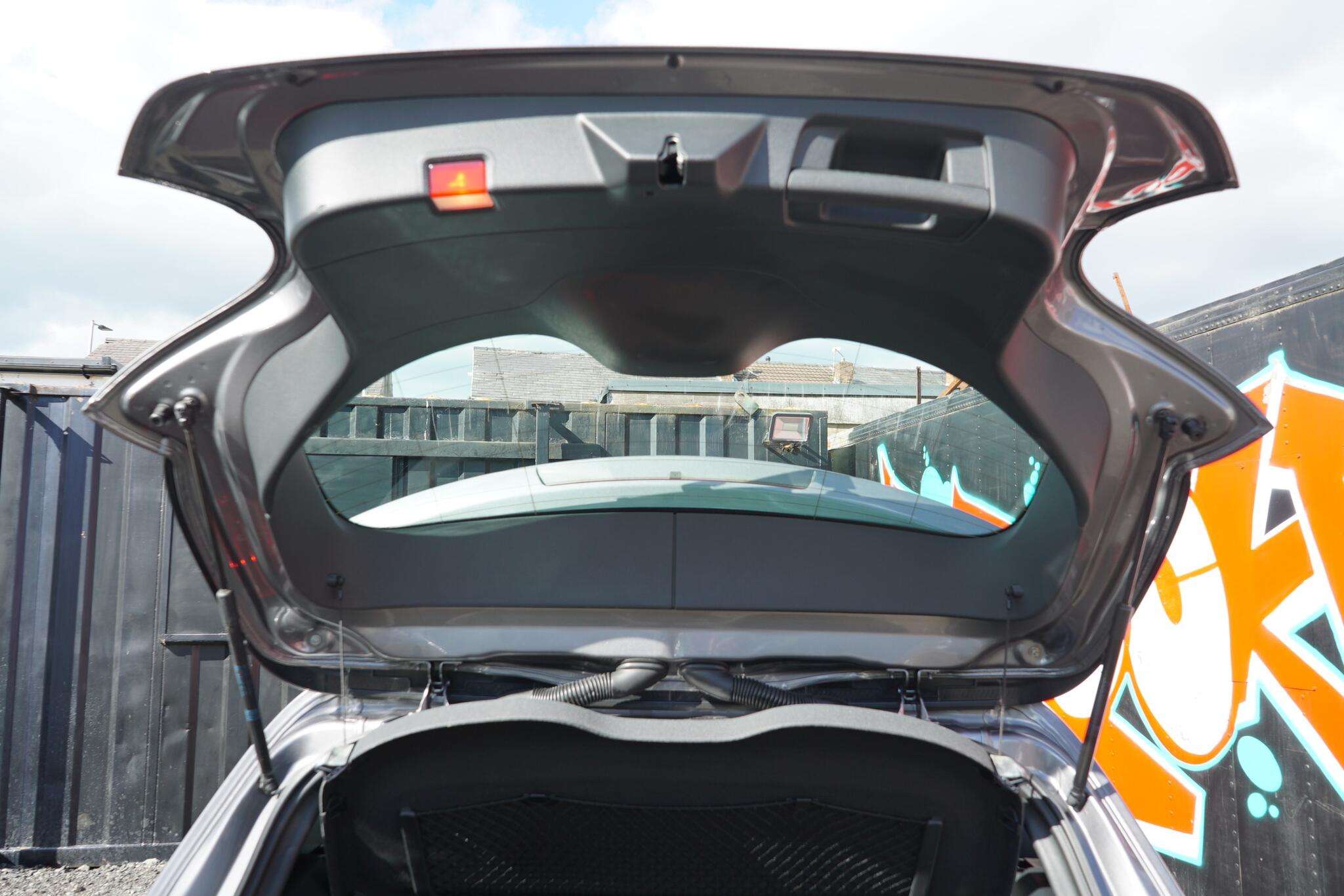2016 MERCEDES-BENZ A CLASS 2016 MERCEDES-BENZ A CLASS