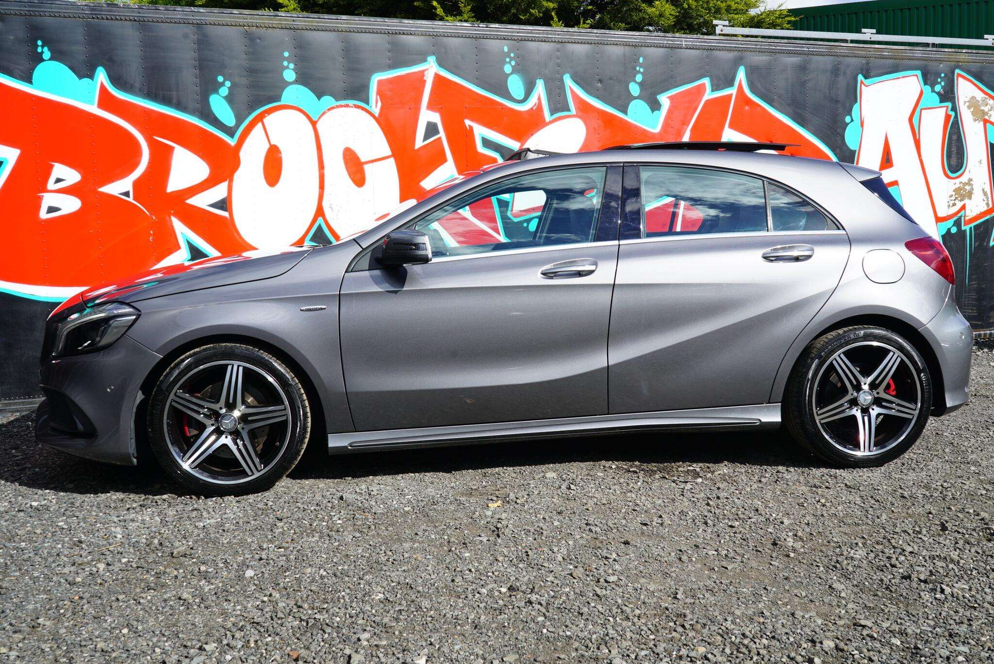 2016 MERCEDES-BENZ A CLASS 2016 MERCEDES-BENZ A CLASS
