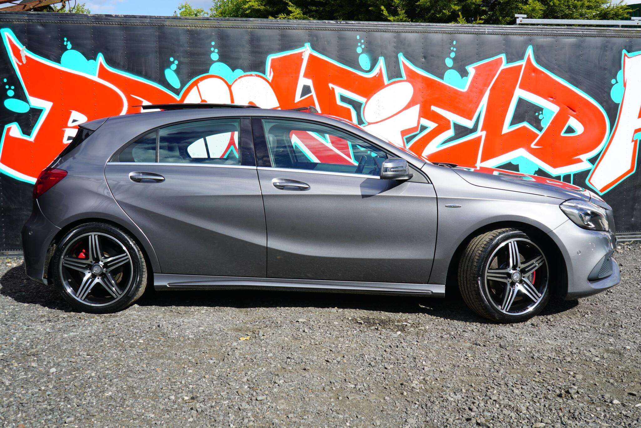 2016 MERCEDES-BENZ A CLASS 2016 MERCEDES-BENZ A CLASS