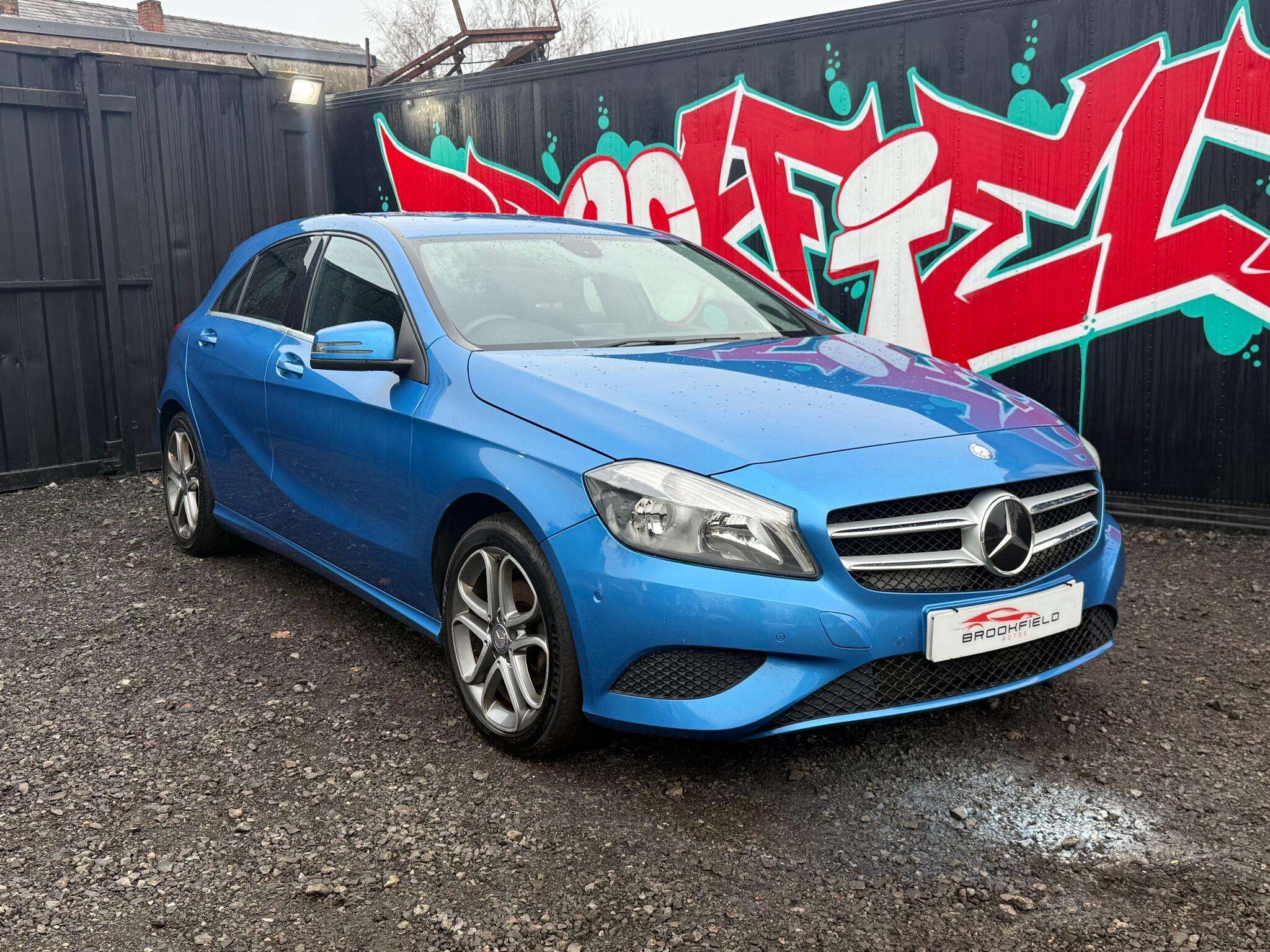 A 2014 MERCEDES-BENZ A CLASS 1.5 A180 CDI Sport Hatchback 5dr Diesel 7G-DCT Euro 5 (s/s) (109 ps) A 2014 MERCEDES-BENZ A CLASS 1.5 A180 CDI Sport Hatchback 5dr Diesel 7G-DCT Euro 5 (s/s) (109 ps)