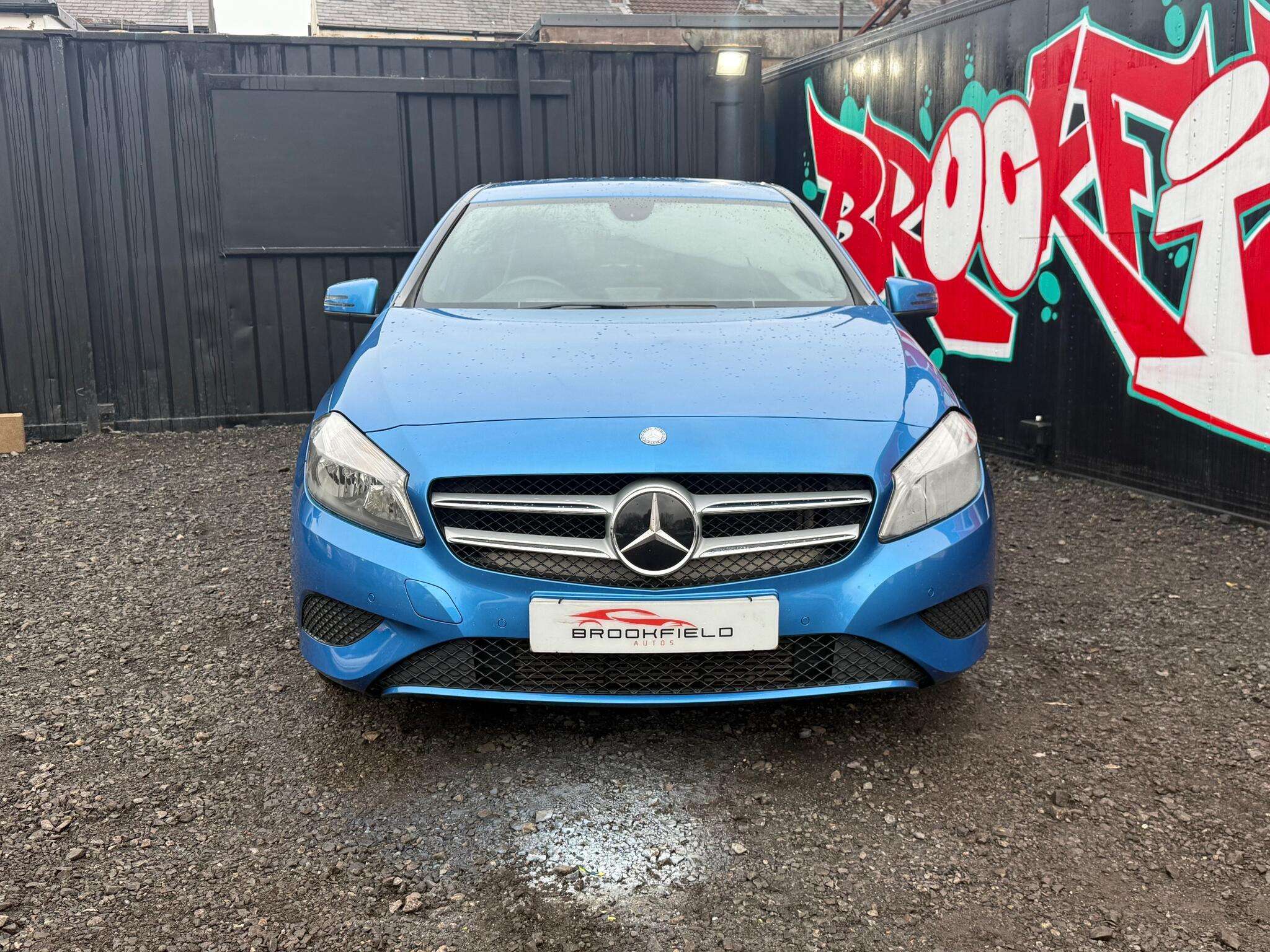 A 2014 MERCEDES-BENZ A CLASS 1.5 A180 CDI Sport Hatchback 5dr Diesel 7G-DCT Euro 5 (s/s) (109 ps) A 2014 MERCEDES-BENZ A CLASS 1.5 A180 CDI Sport Hatchback 5dr Diesel 7G-DCT Euro 5 (s/s) (109 ps)