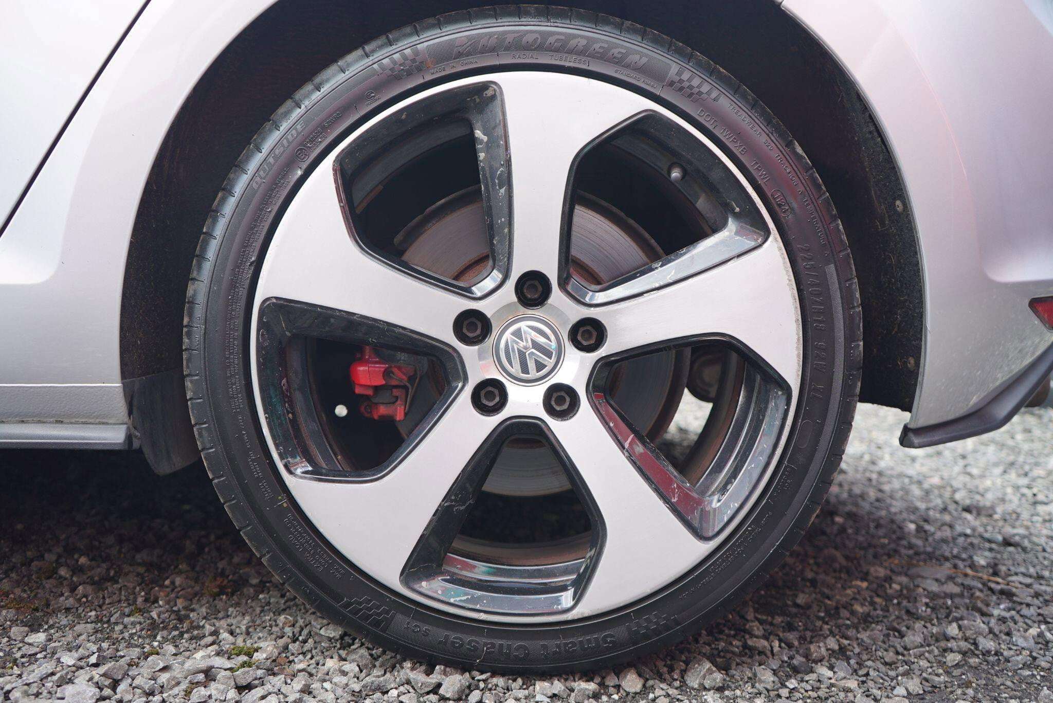 2017 VOLKSWAGEN GOLF 2017 VOLKSWAGEN GOLF