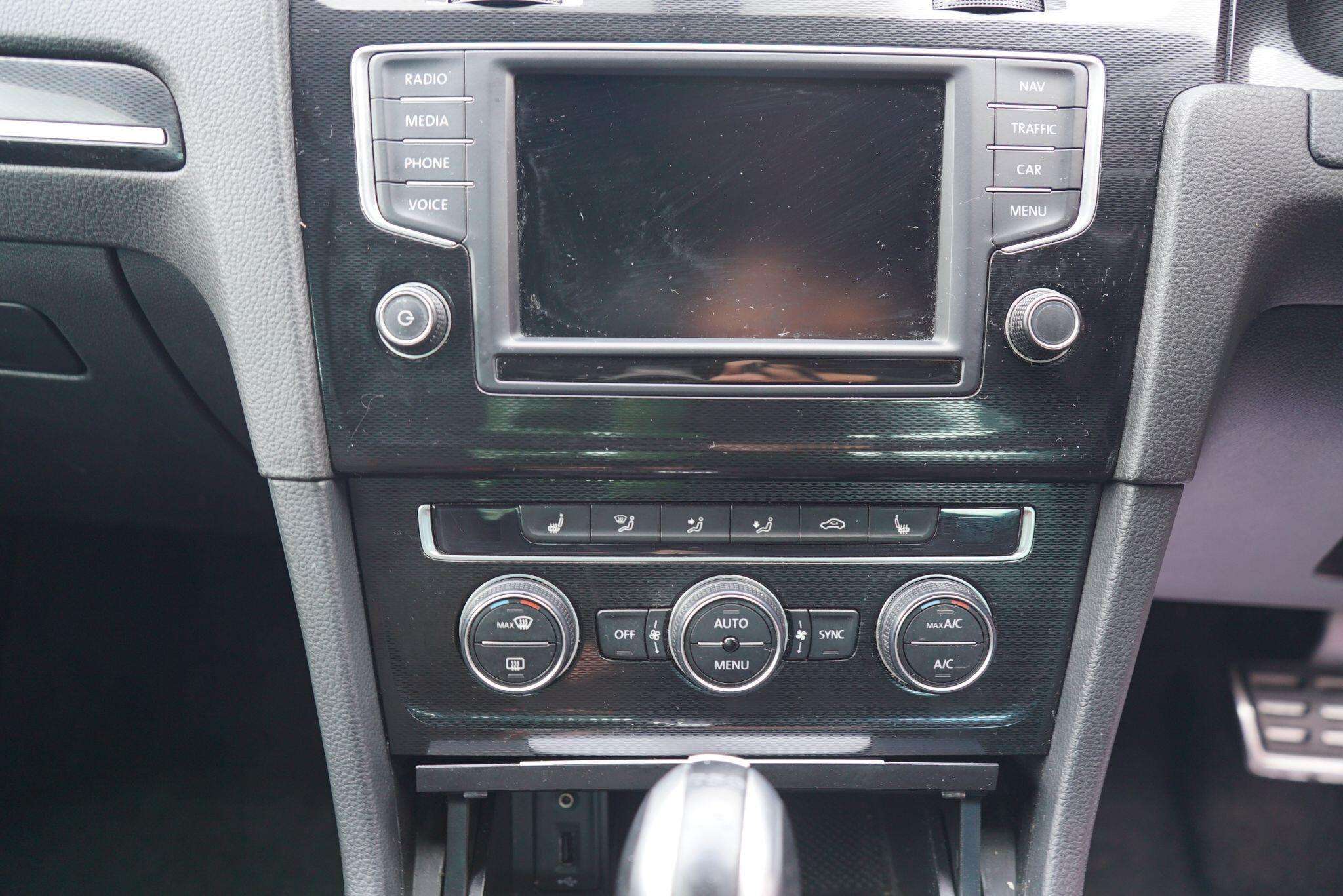 2017 VOLKSWAGEN GOLF 2017 VOLKSWAGEN GOLF