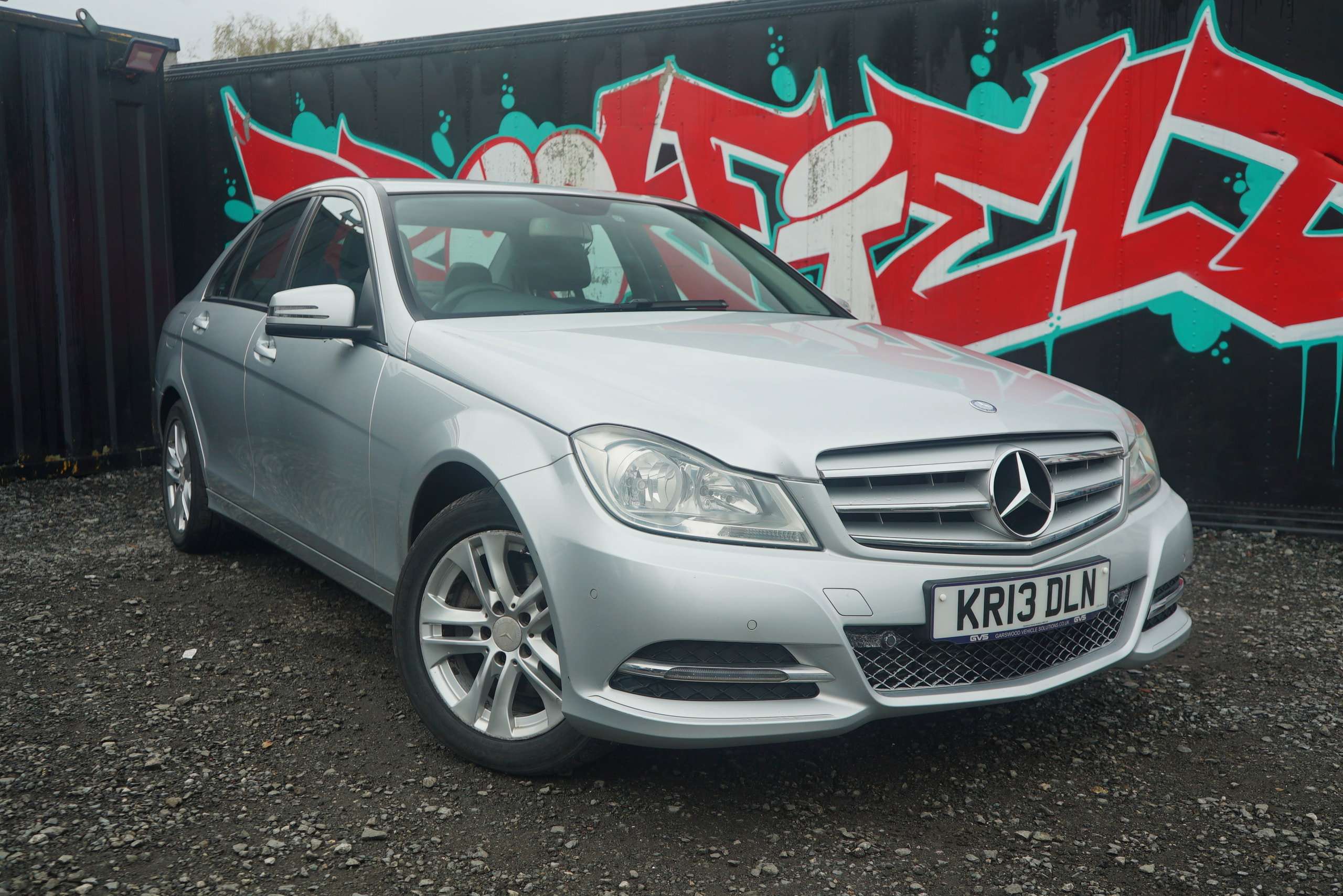 A 2013 MERCEDES-BENZ C CLASS 2.1 C220 CDI BlueEfficiency Executive SE Saloon 4dr Diesel G-Tronic+ Euro 5 (s/s) (170 ps) A 2013 MERCEDES-BENZ C CLASS 2.1 C220 CDI BlueEfficiency Executive SE Saloon 4dr Diesel G-Tronic+ Euro 5 (s/s) (170 ps)