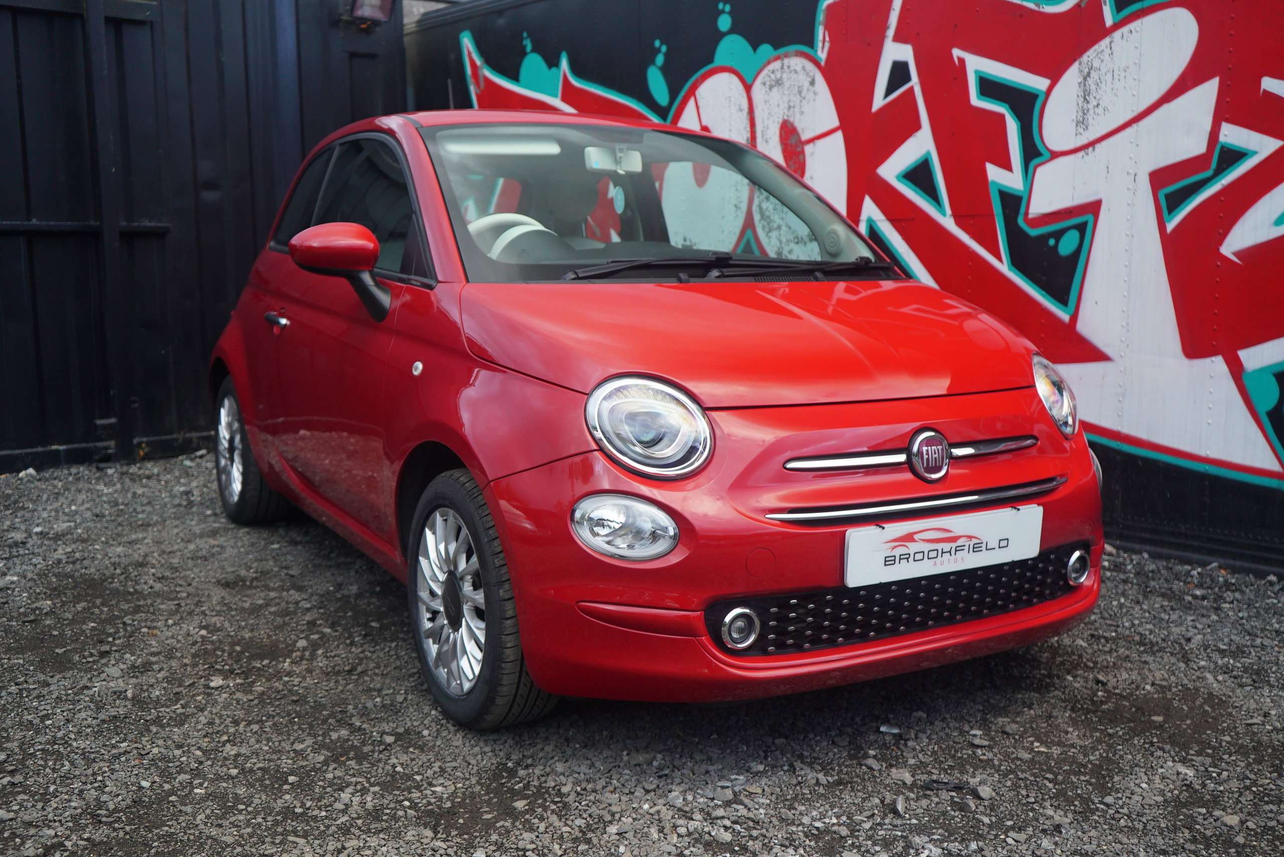 A 2019 FIAT 500 1.2 Lounge Hatchback 3dr Petrol Dualogic Euro 6 (s/s) (69 bhp) A 2019 FIAT 500 1.2 Lounge Hatchback 3dr Petrol Dualogic Euro 6 (s/s) (69 bhp)