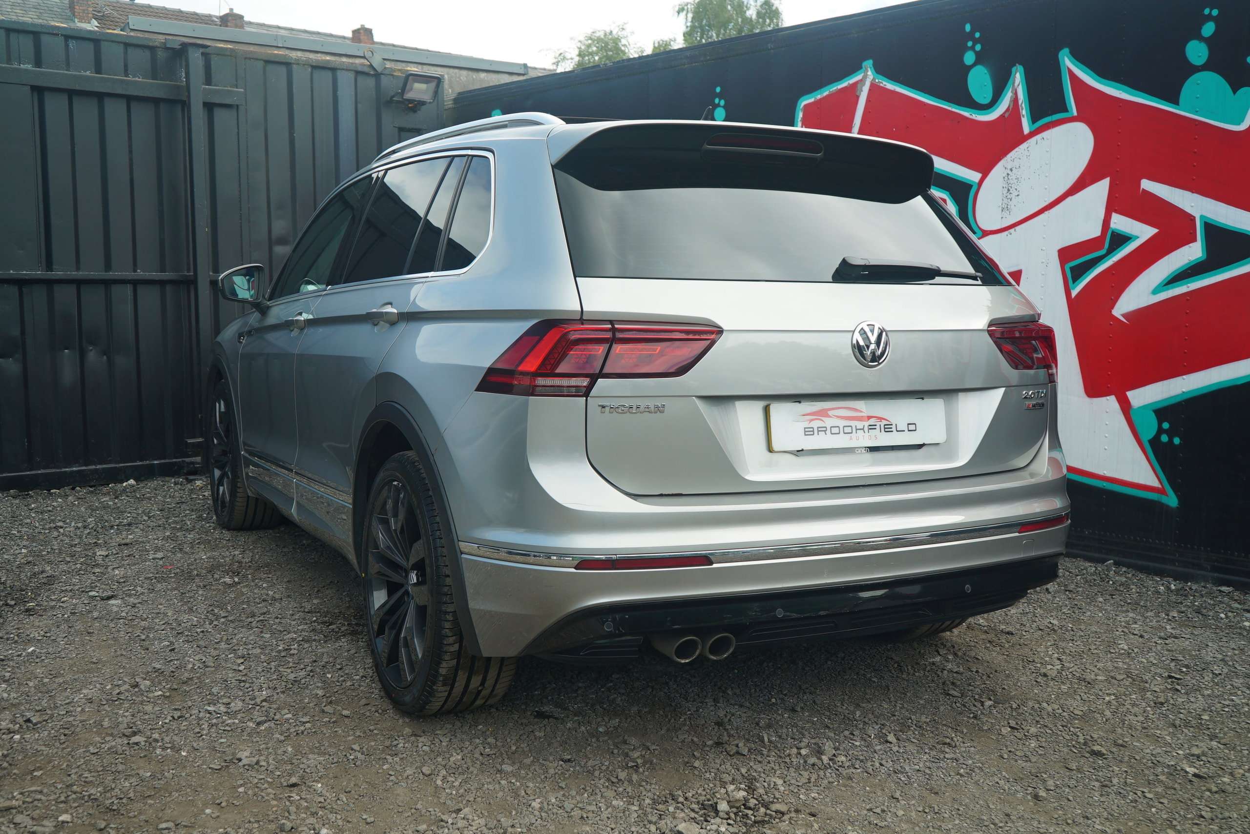 2017 VOLKSWAGEN TIGUAN 2017 VOLKSWAGEN TIGUAN