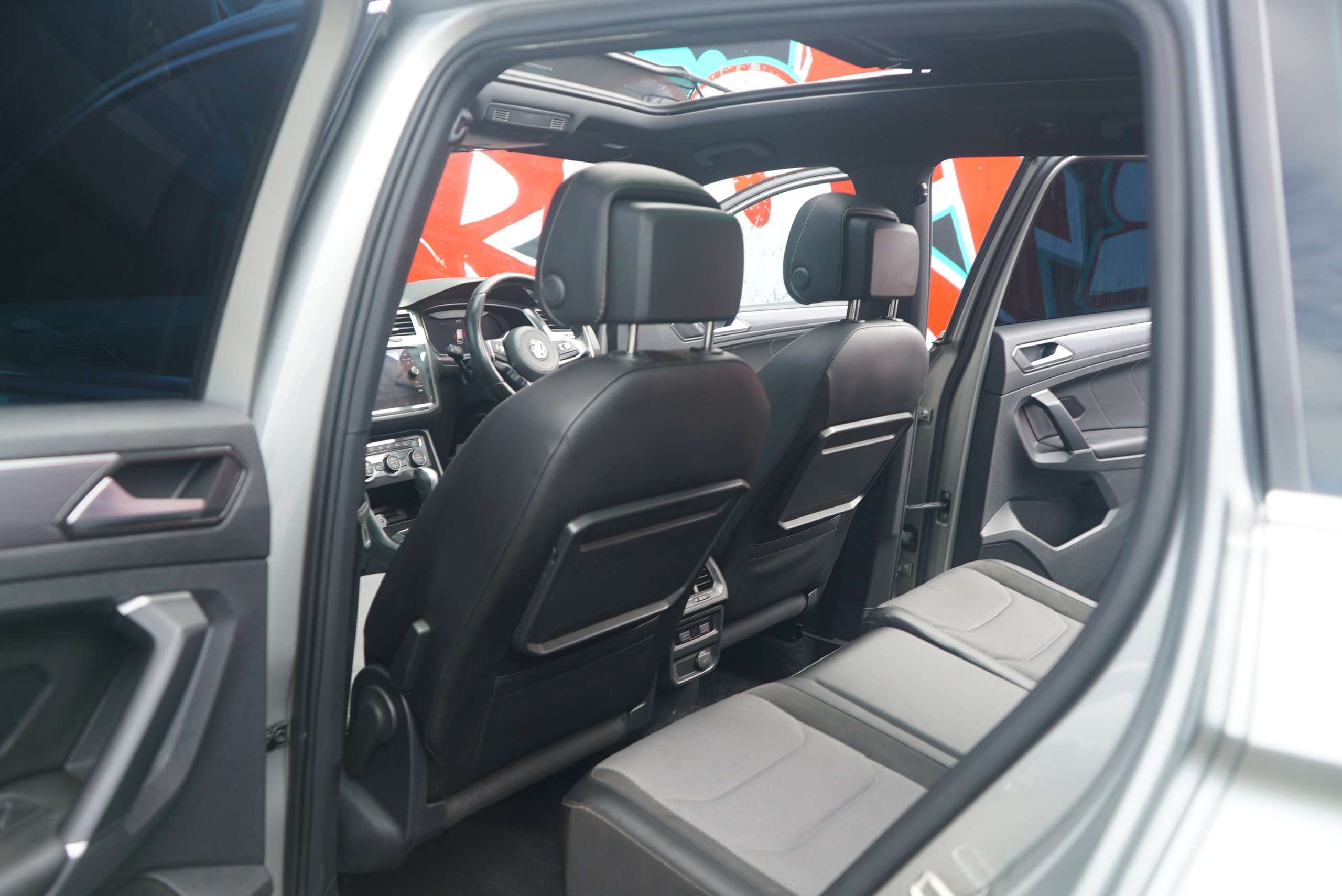 2017 VOLKSWAGEN TIGUAN 2017 VOLKSWAGEN TIGUAN