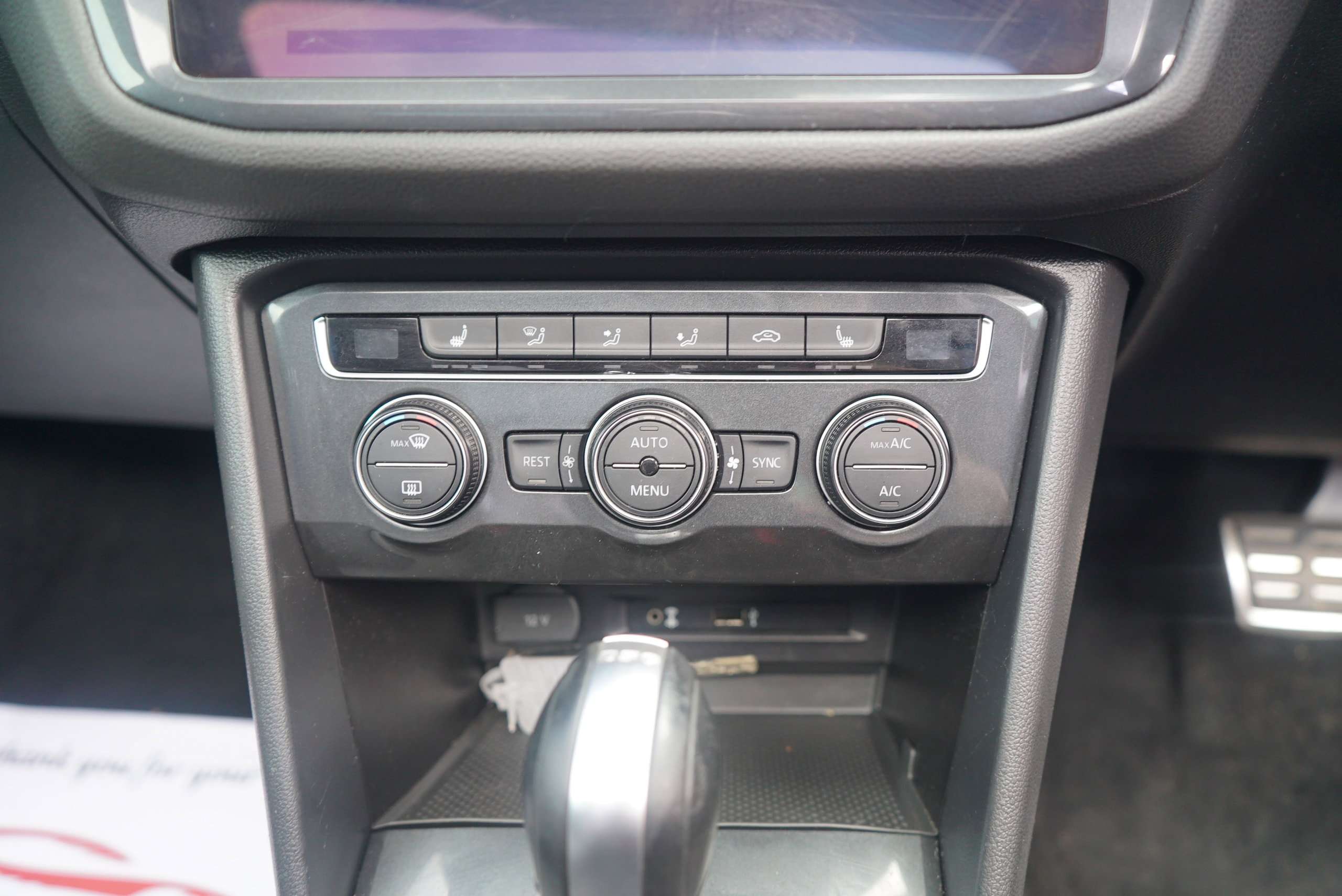 2017 VOLKSWAGEN TIGUAN 2017 VOLKSWAGEN TIGUAN