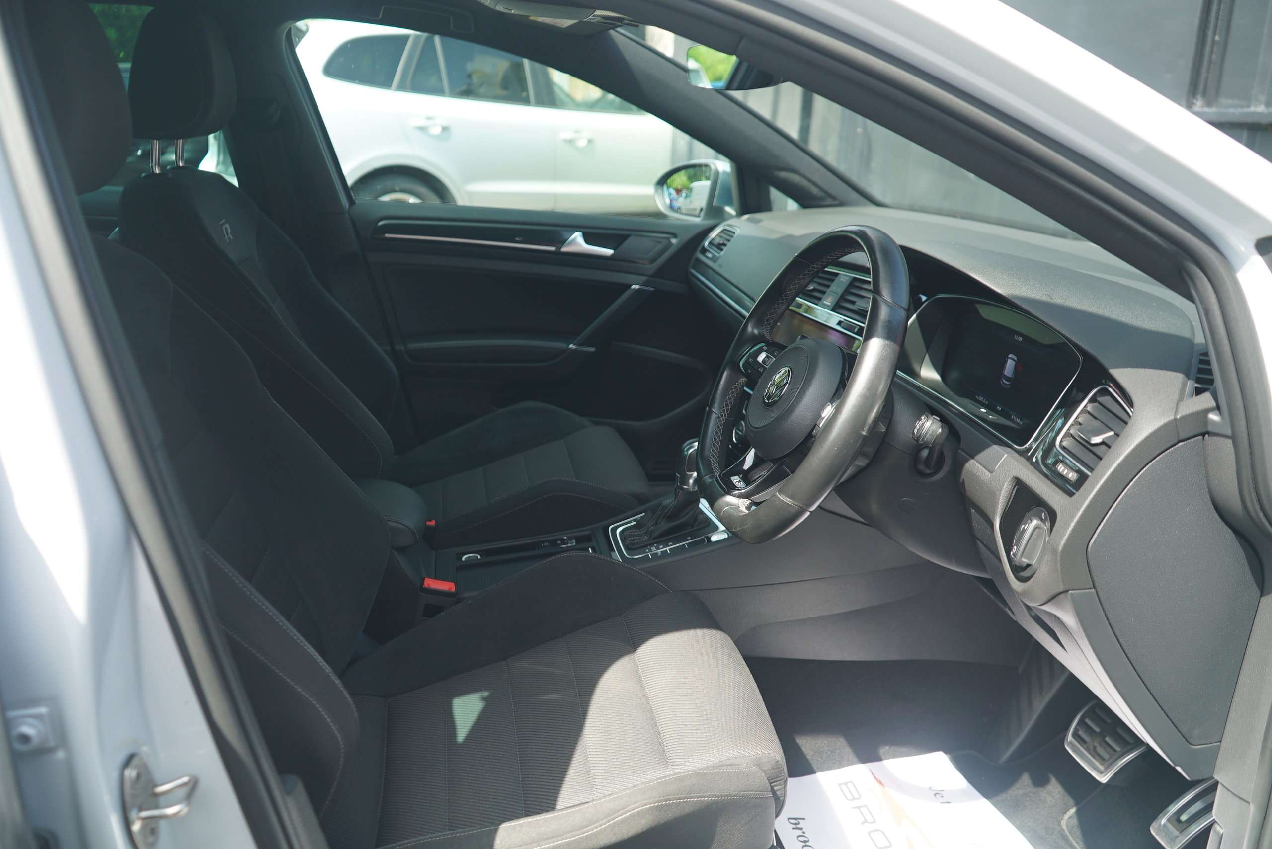 2017 VOLKSWAGEN GOLF 2017 VOLKSWAGEN GOLF