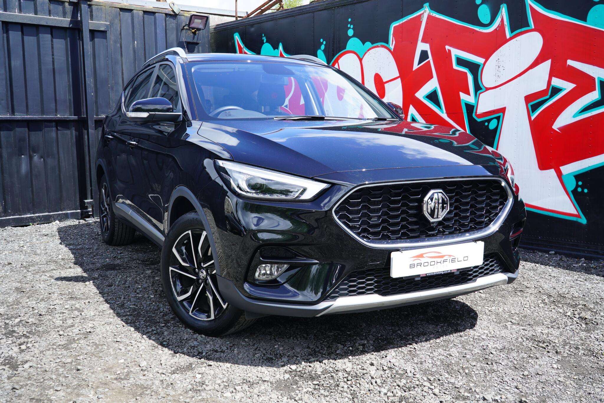 A 2021 MG MG ZS 1.0 T-GDI Exclusive SUV 5dr Petrol Auto Euro 6 (111 ps) A 2021 MG MG ZS 1.0 T-GDI Exclusive SUV 5dr Petrol Auto Euro 6 (111 ps)