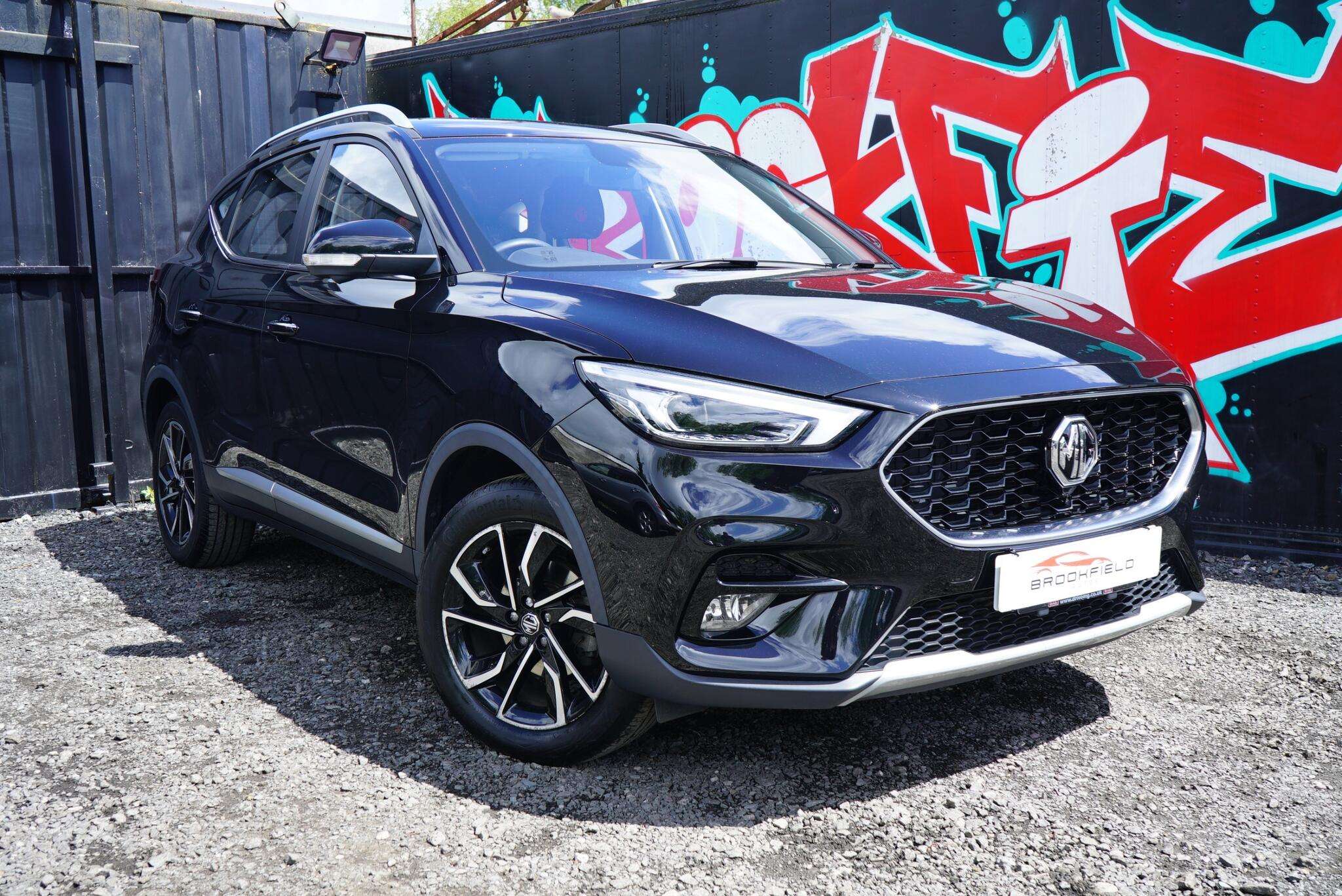 A 2021 MG MG ZS 1.0 T-GDI Exclusive SUV 5dr Petrol Auto Euro 6 (111 ps) A 2021 MG MG ZS 1.0 T-GDI Exclusive SUV 5dr Petrol Auto Euro 6 (111 ps)