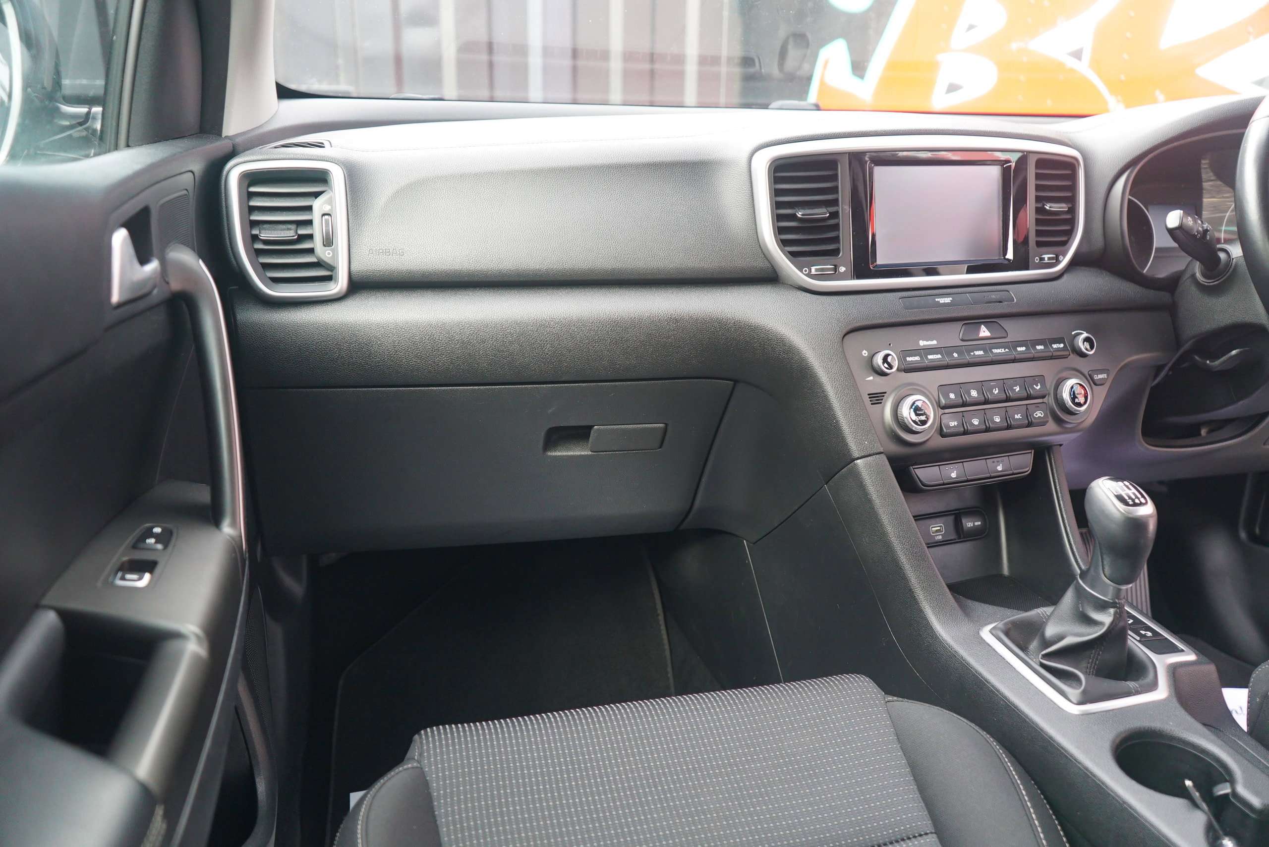 2019 KIA SPORTAGE 2019 KIA SPORTAGE
