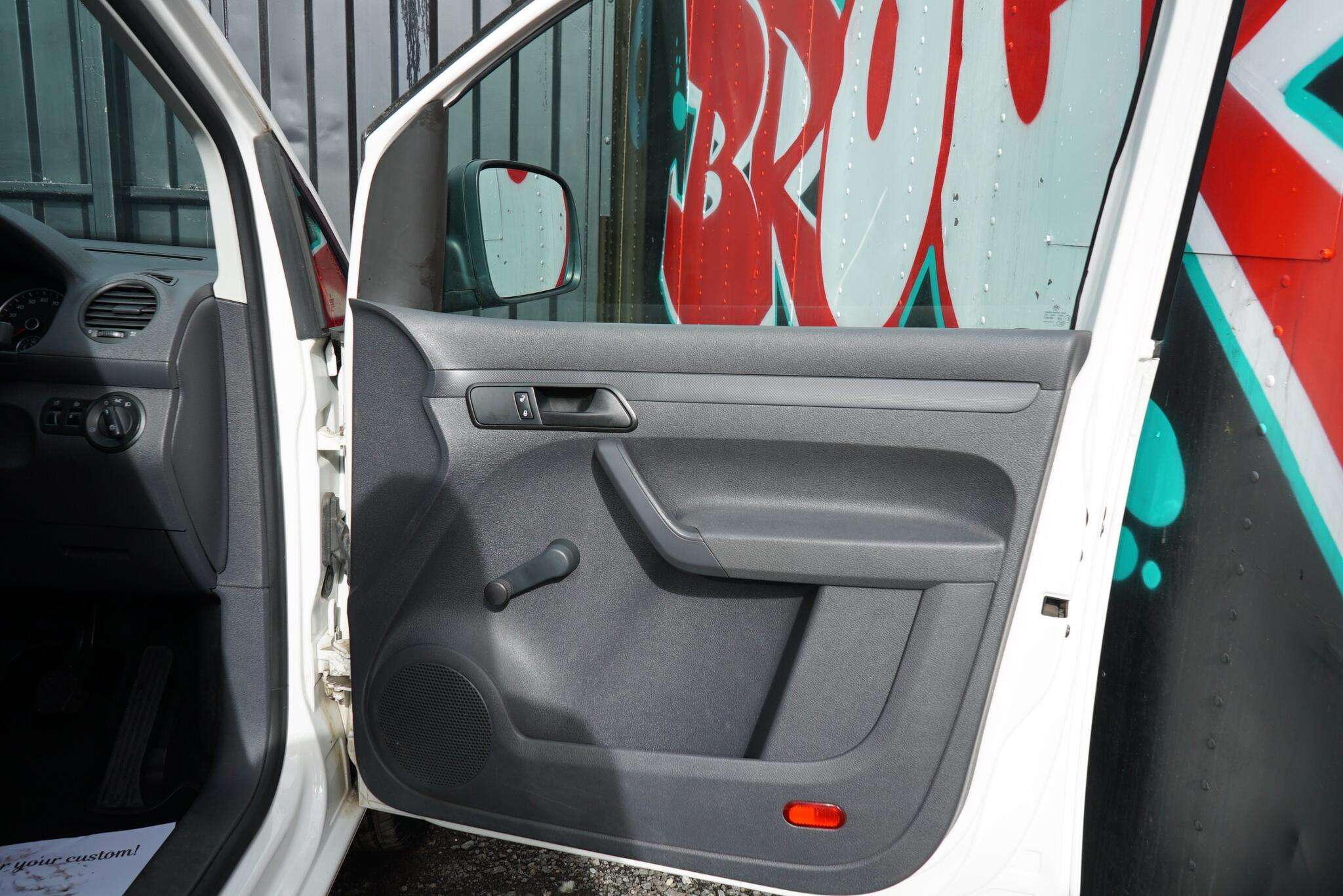2015 VOLKSWAGEN CADDY 2015 VOLKSWAGEN CADDY