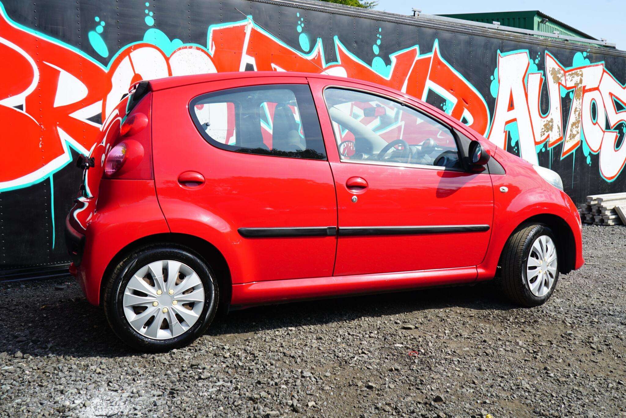 2007 PEUGEOT 107 2007 PEUGEOT 107