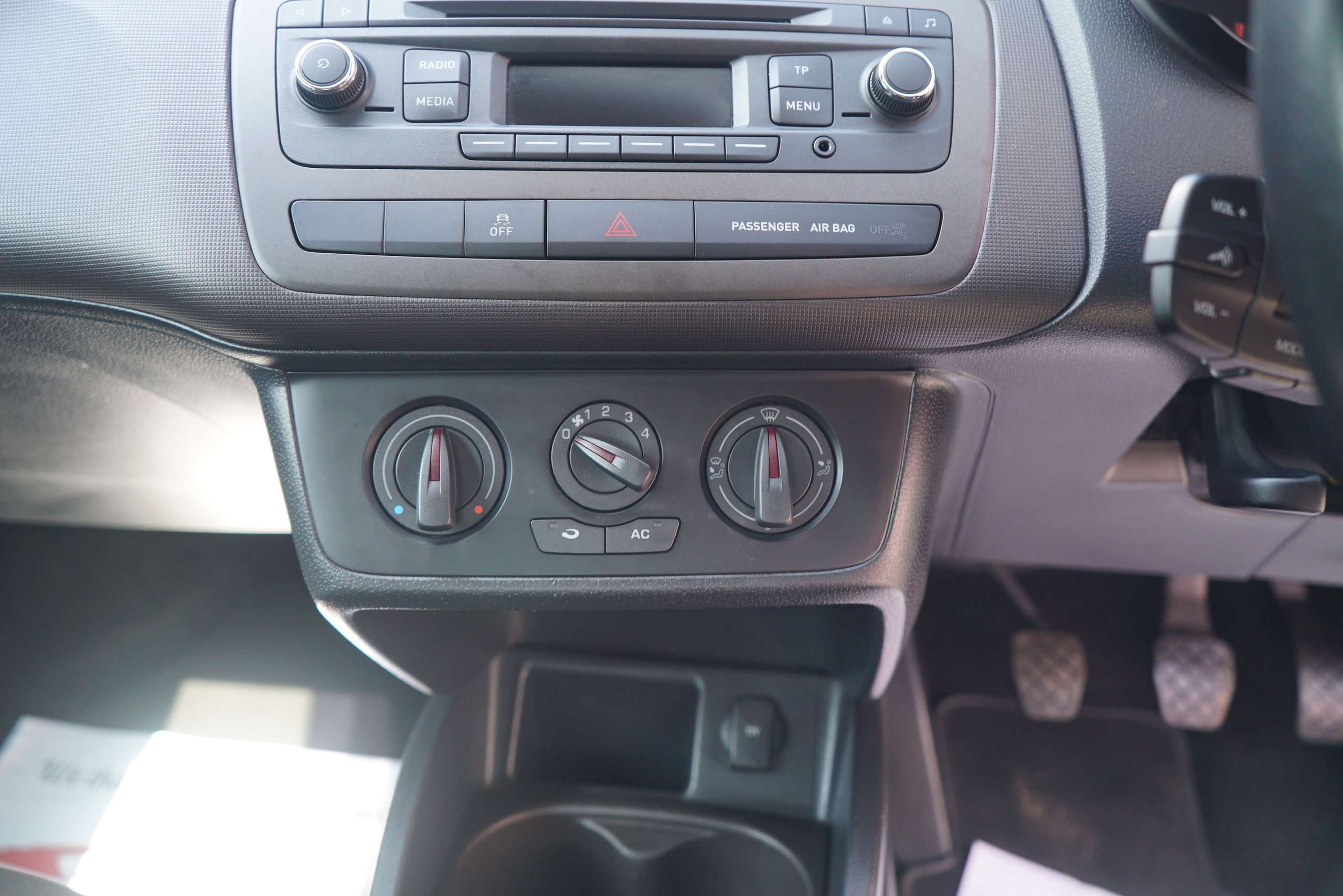 2013 SEAT IBIZA 2013 SEAT IBIZA