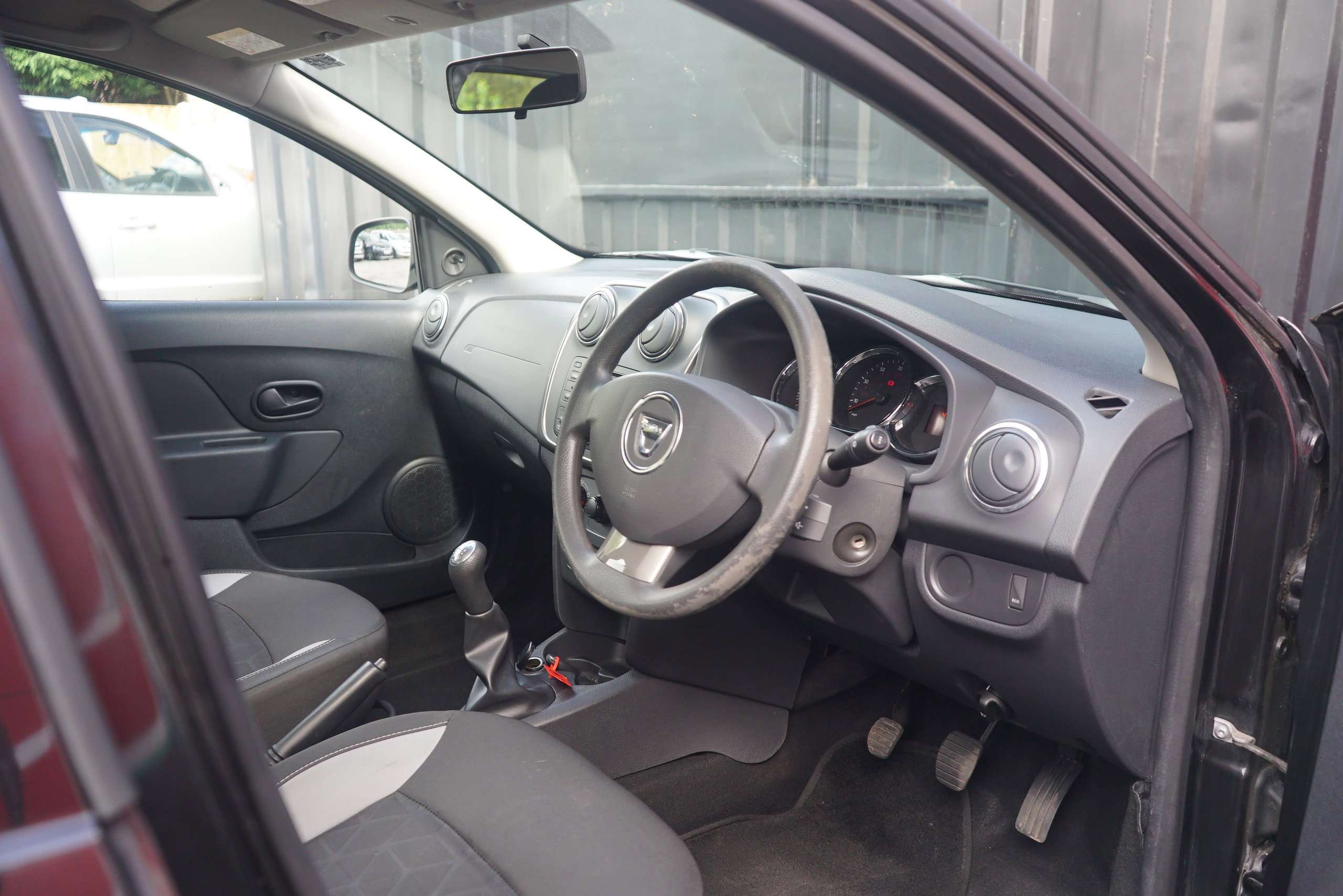 2015 DACIA SANDERO STEPWAY 2015 DACIA SANDERO STEPWAY