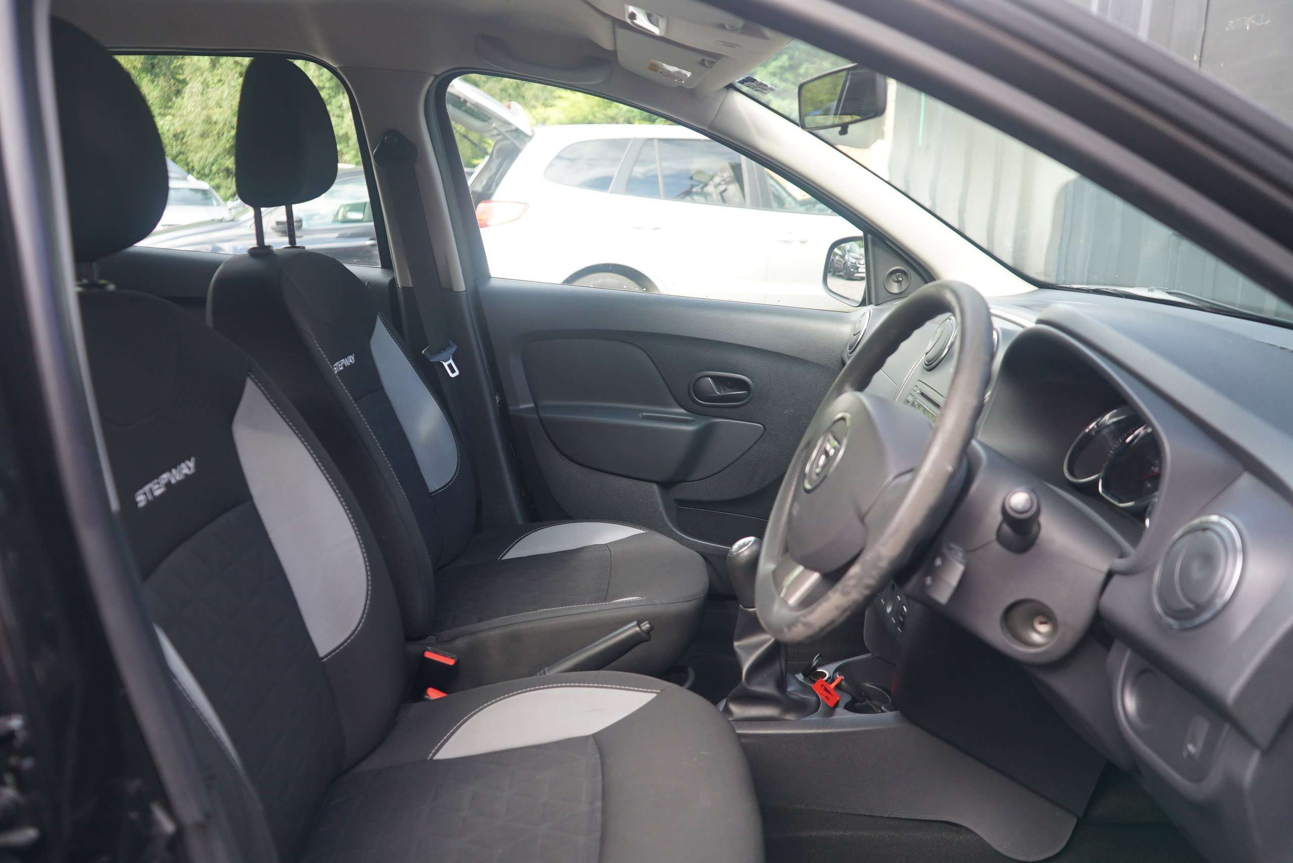 2015 DACIA SANDERO STEPWAY 2015 DACIA SANDERO STEPWAY