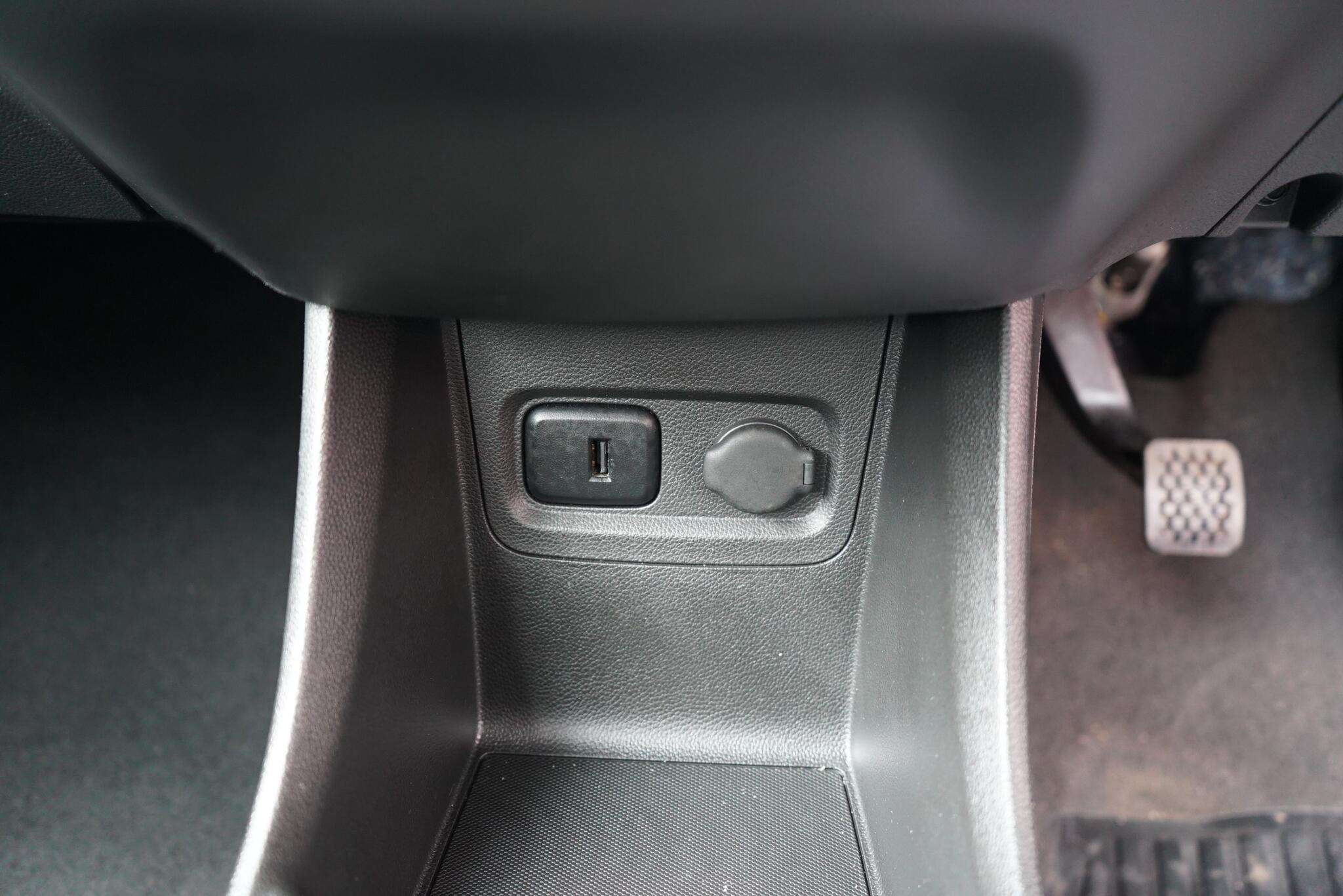 2017 VAUXHALL VIVA 2017 VAUXHALL VIVA