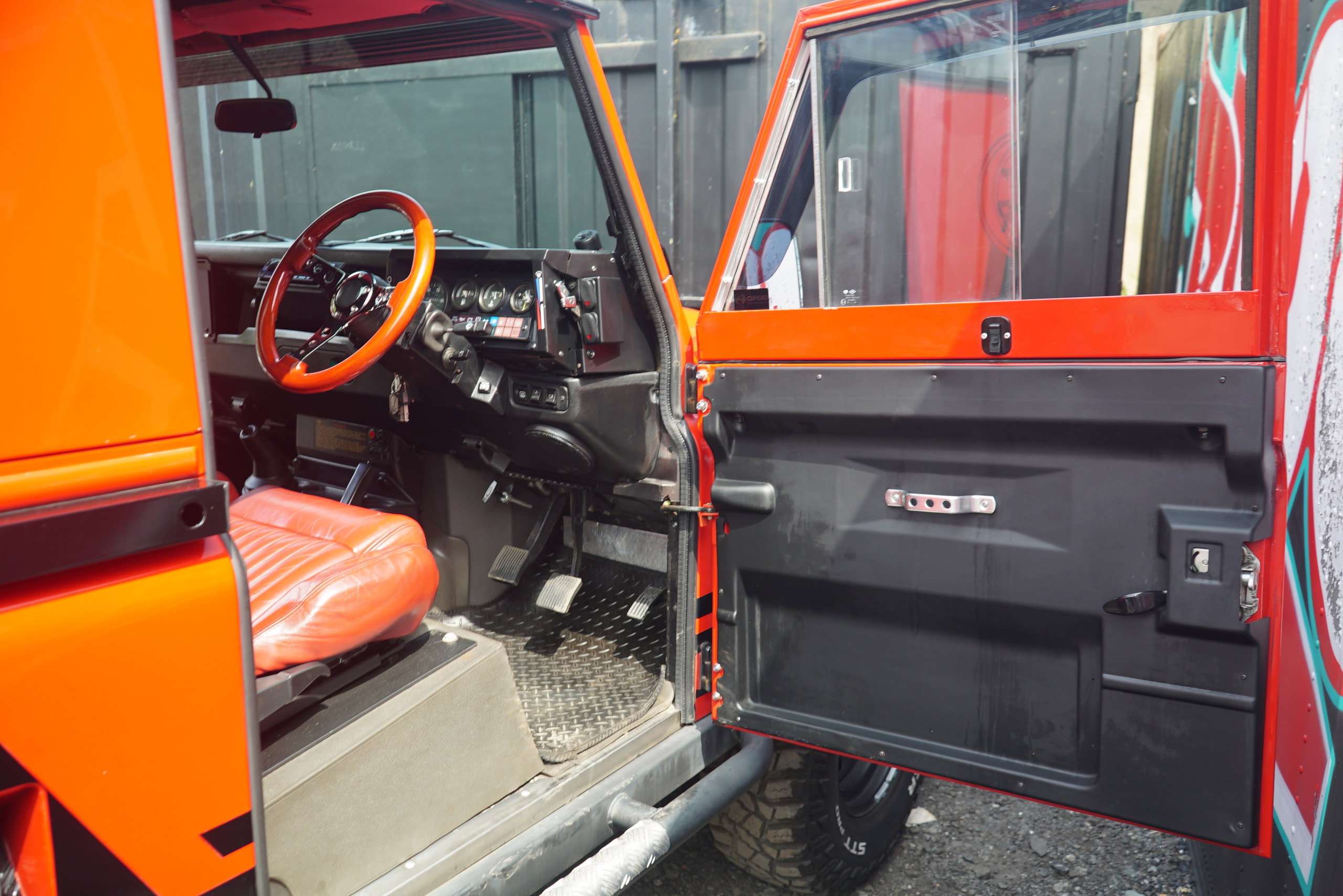 1993 LAND ROVER DEFENDER 90 1993 LAND ROVER DEFENDER 90