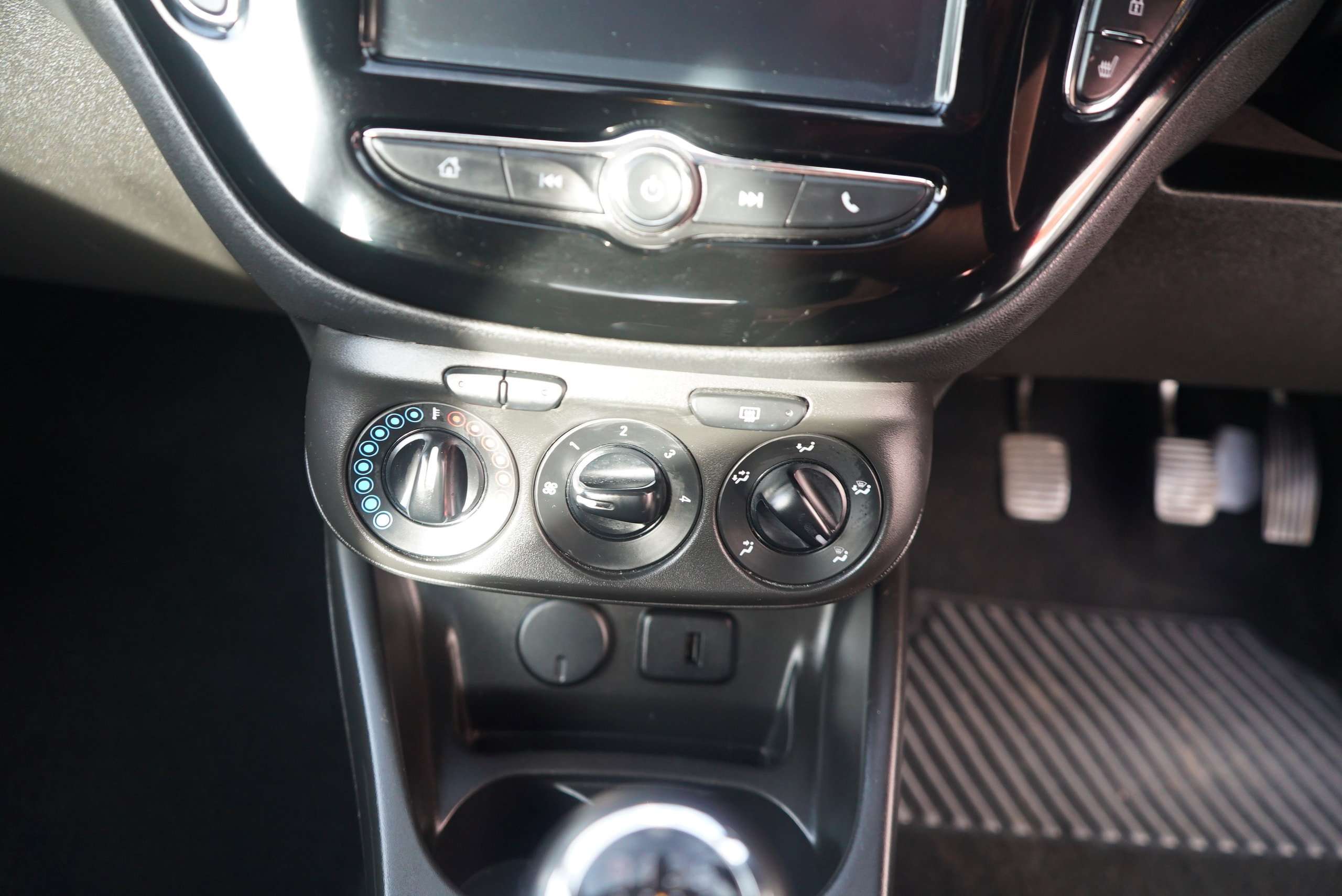 2017 VAUXHALL CORSA 2017 VAUXHALL CORSA