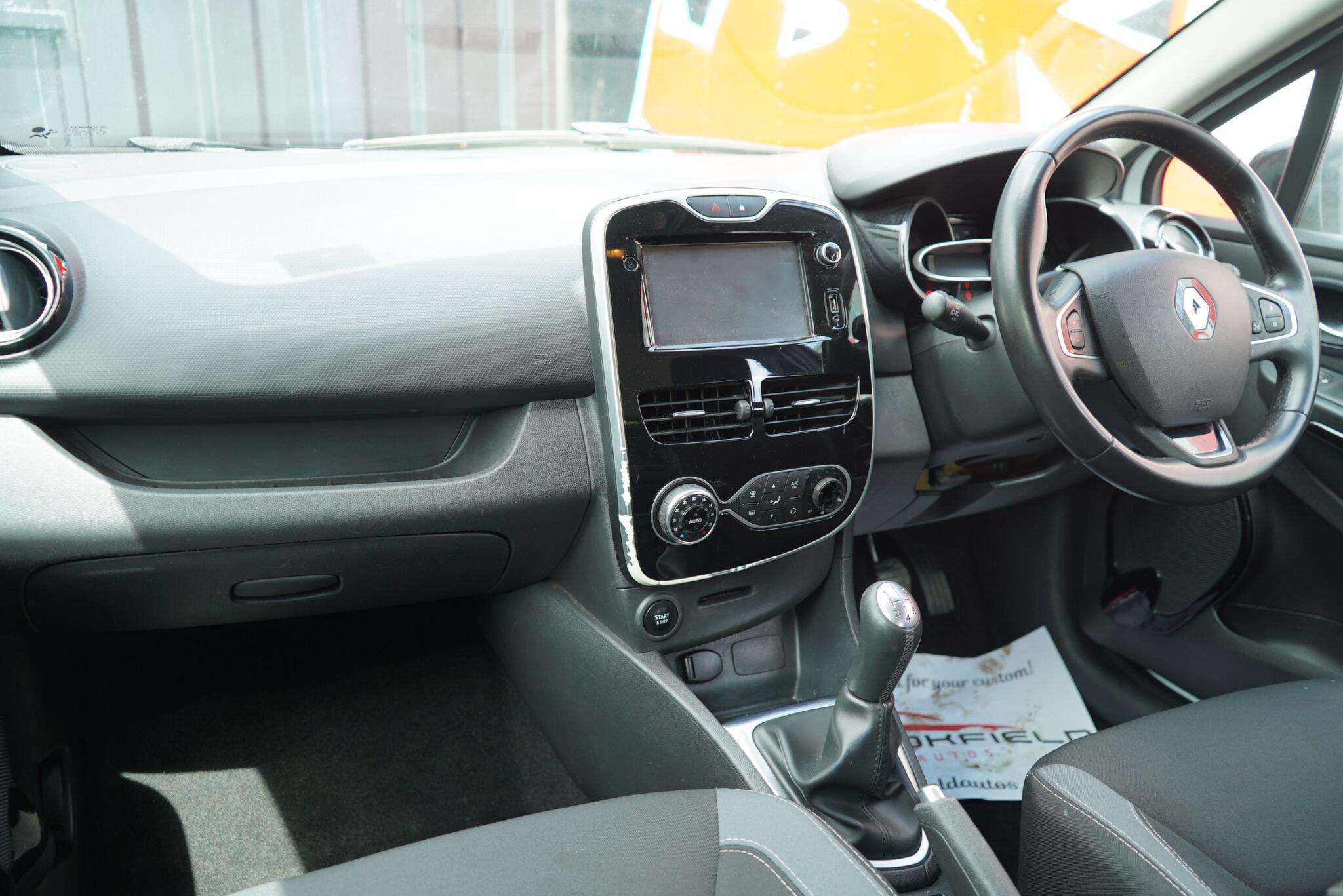 2016 RENAULT CLIO 2016 RENAULT CLIO