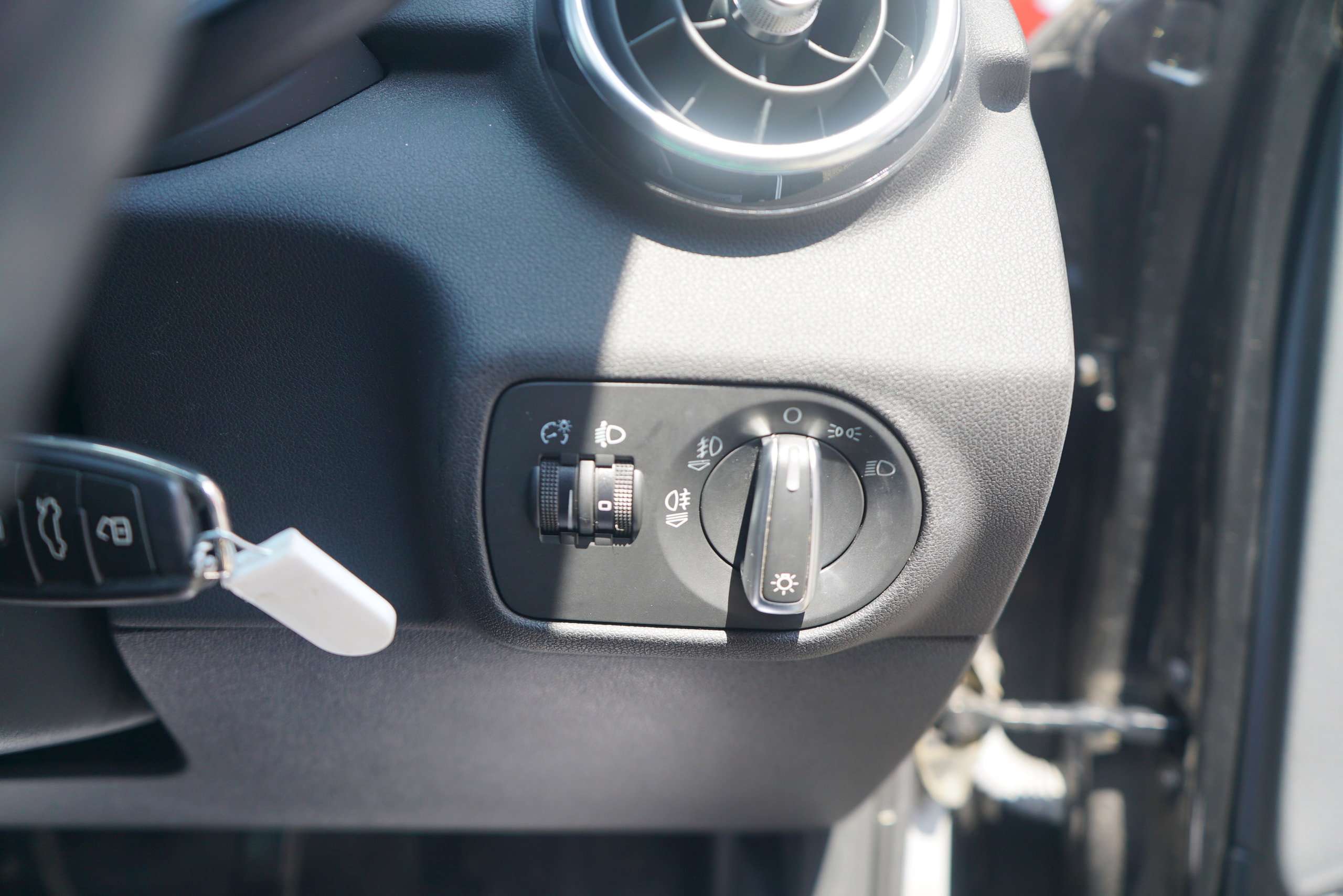 2015 AUDI A1 2015 AUDI A1