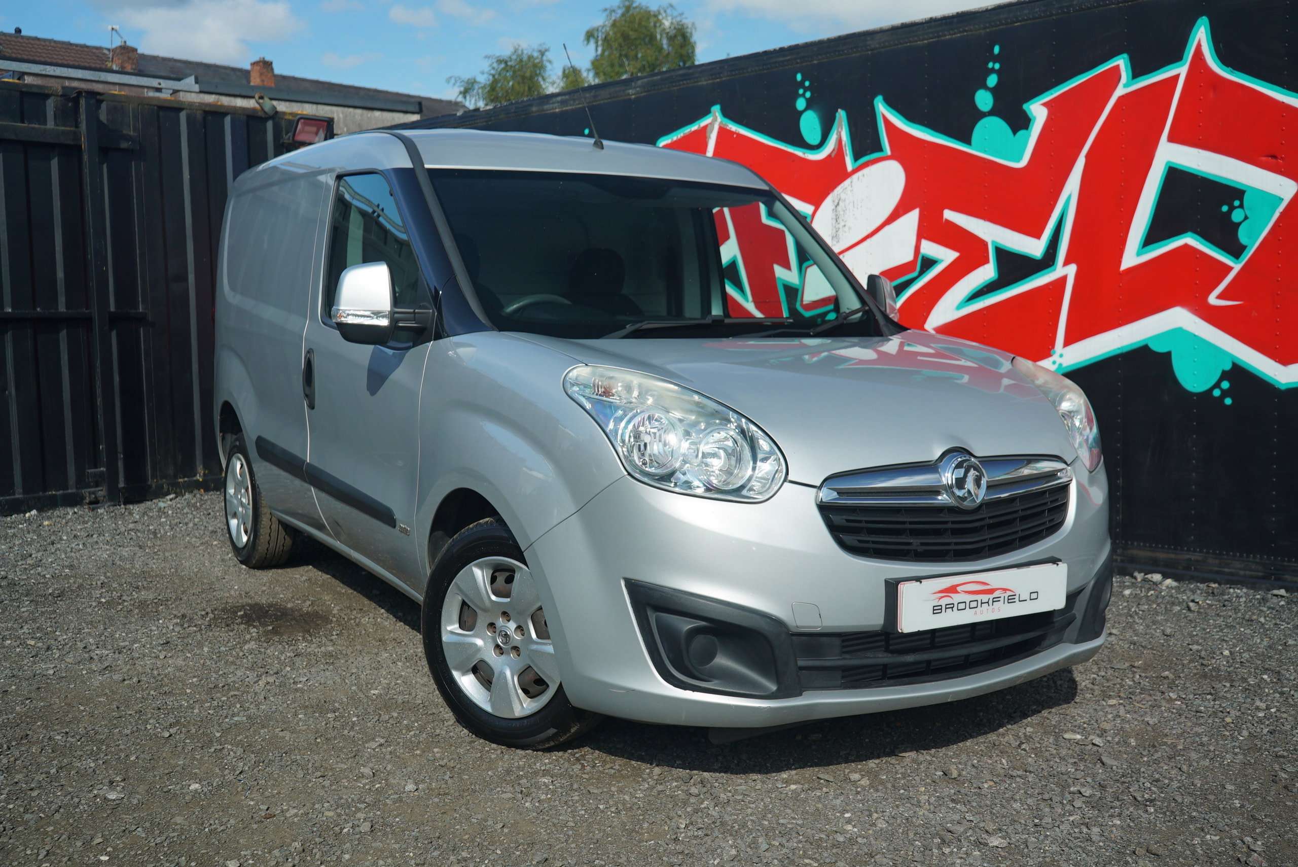 A 2017 VAUXHALL COMBO 2000 Sportive Cdti A 2017 VAUXHALL COMBO 2000 Sportive Cdti