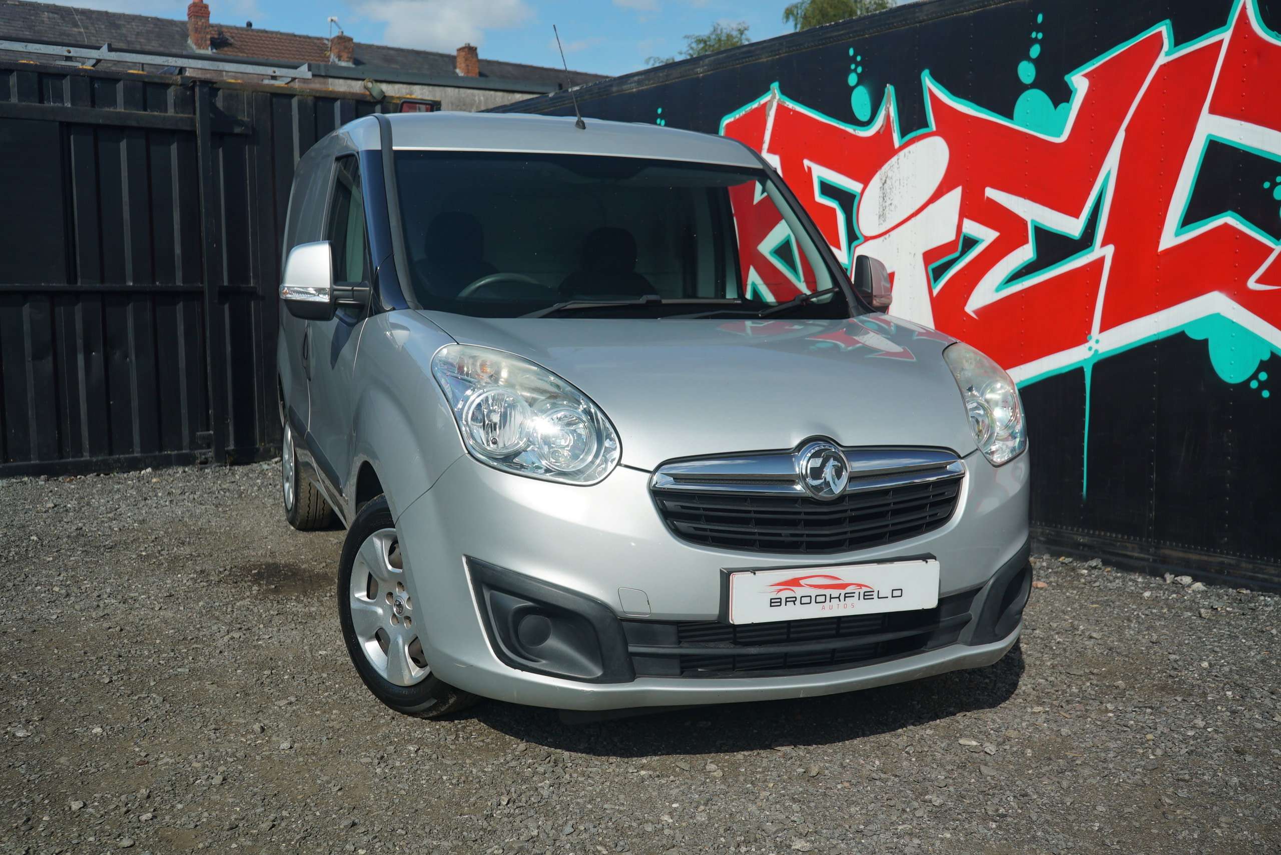 A 2017 VAUXHALL COMBO 2000 Sportive Cdti A 2017 VAUXHALL COMBO 2000 Sportive Cdti
