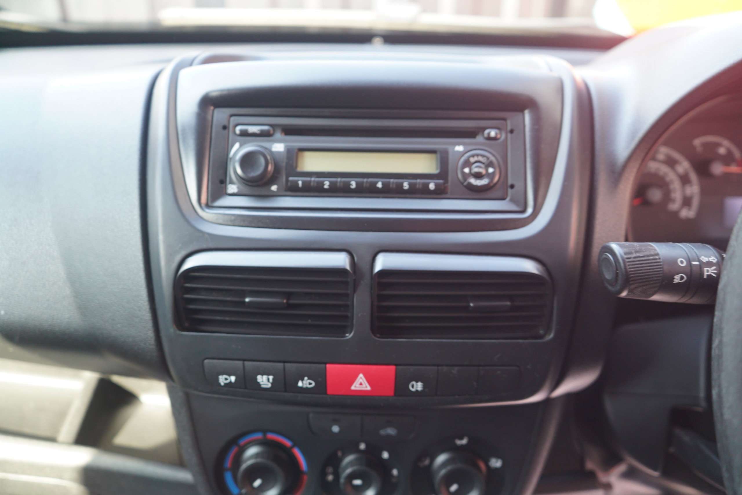2017 VAUXHALL COMBO 2017 VAUXHALL COMBO