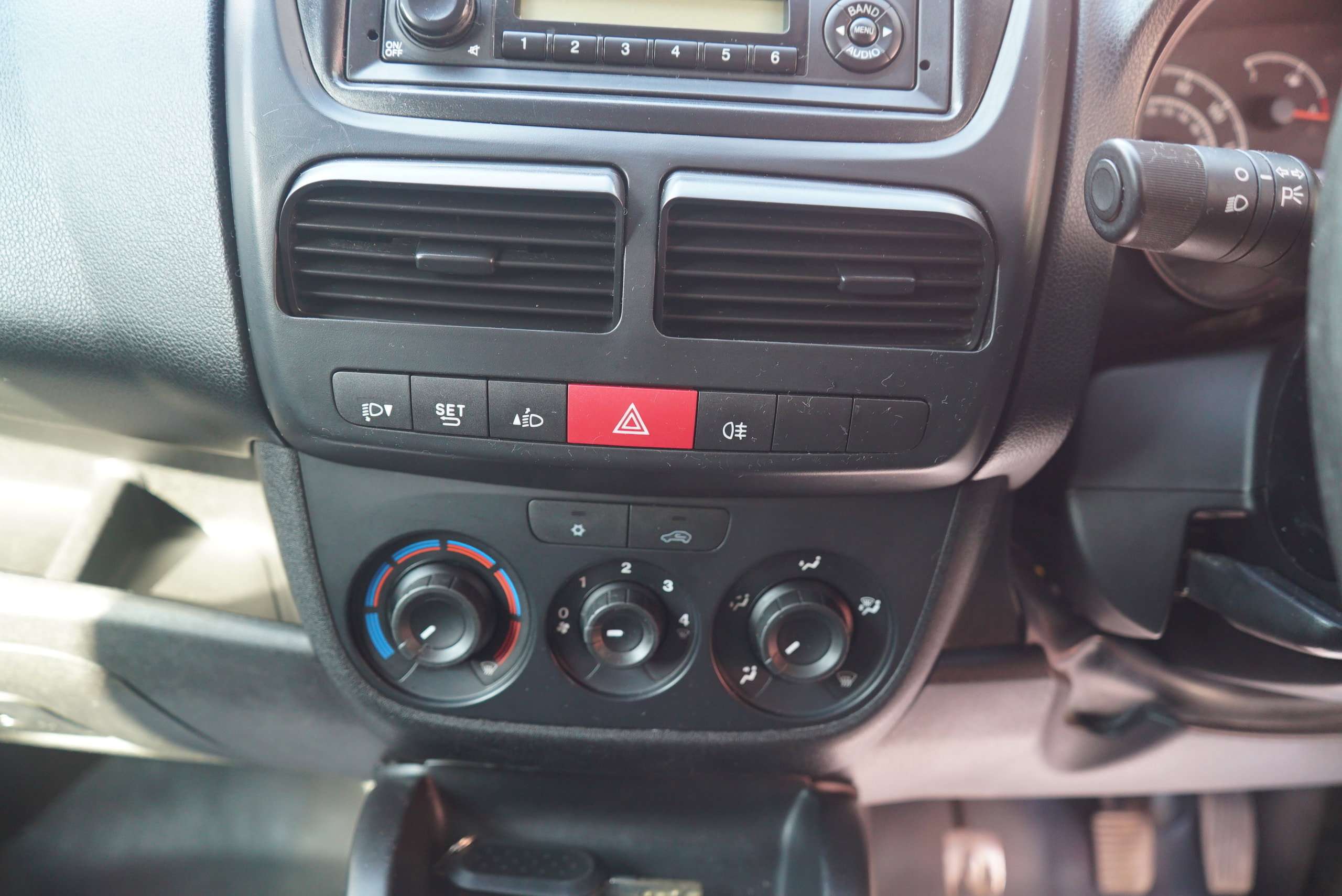 2017 VAUXHALL COMBO 2017 VAUXHALL COMBO