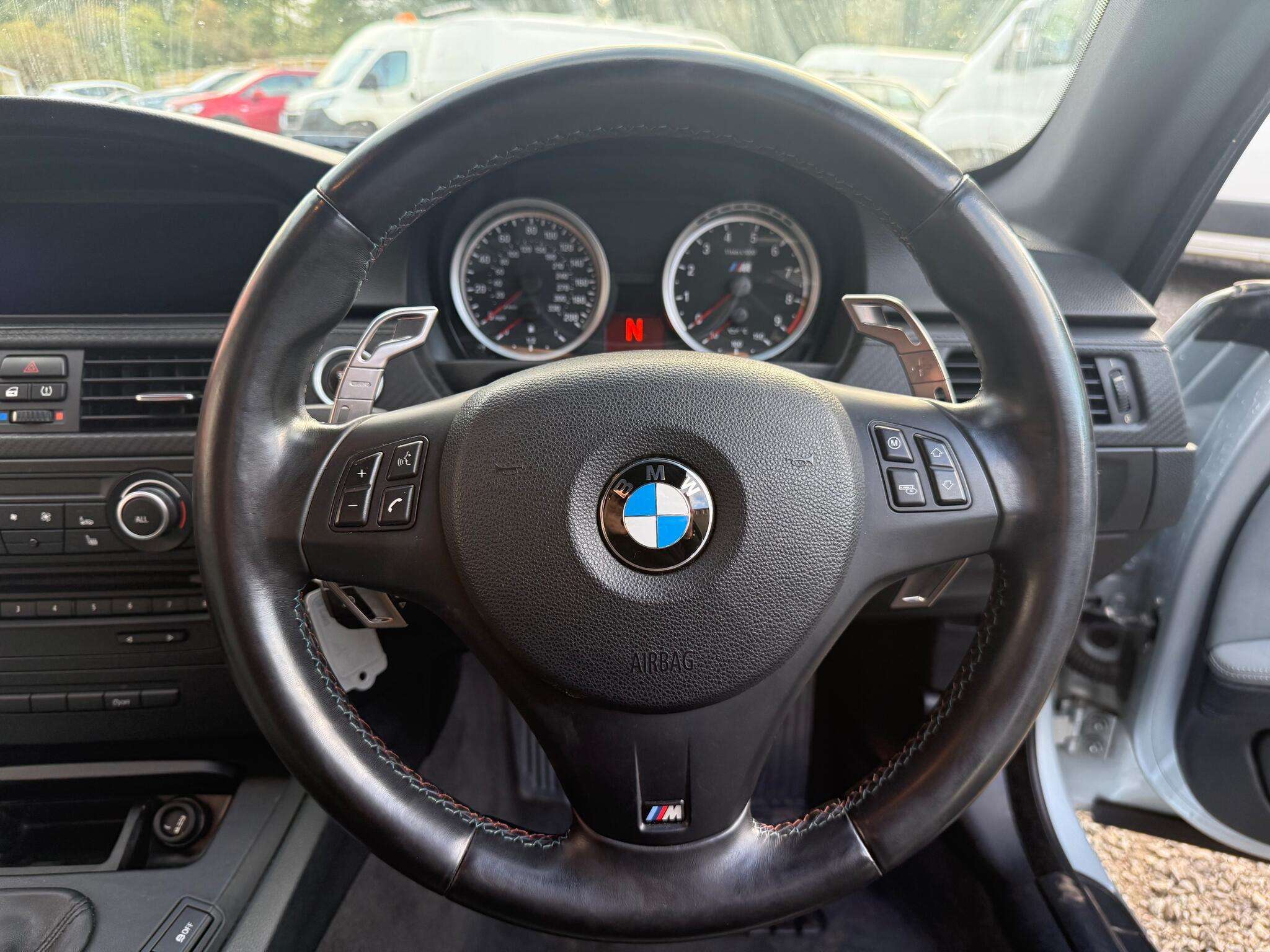 2012 BMW M3 2012 BMW M3